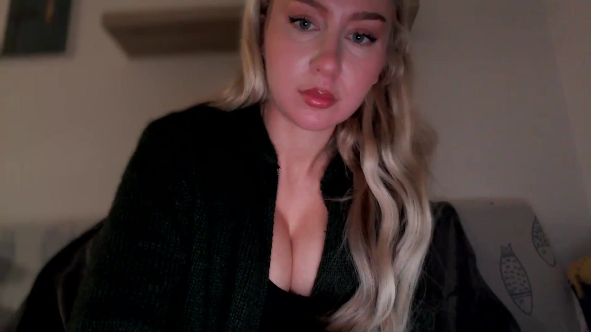 Gallery image thumbnail from British_Cutie's myfreecams stream on, 11/09/2025, 18:45 image 3 of 20