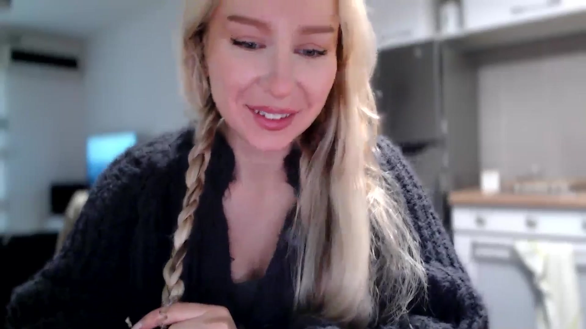 Gallery image thumbnail from British_Cutie's myfreecams stream on, 11/10/2025, 10:00 image 14 of 20