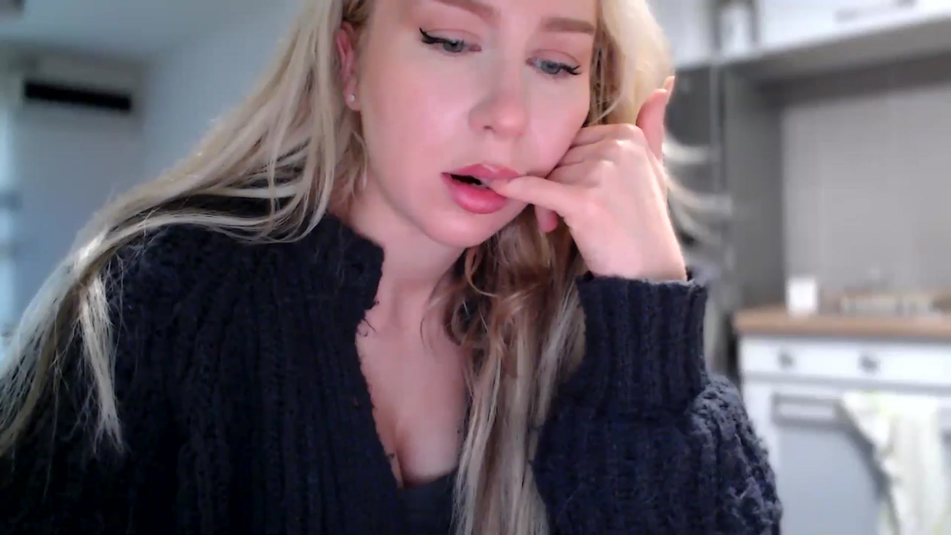 Gallery image thumbnail from British_Cutie's myfreecams stream on, 11/10/2025, 10:00 image 8 of 20