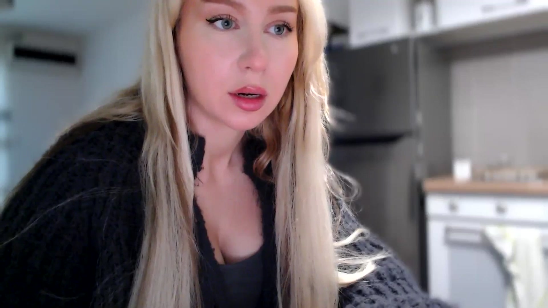 Gallery image thumbnail from British_Cutie's myfreecams stream on, 11/10/2025, 10:00 image 7 of 20