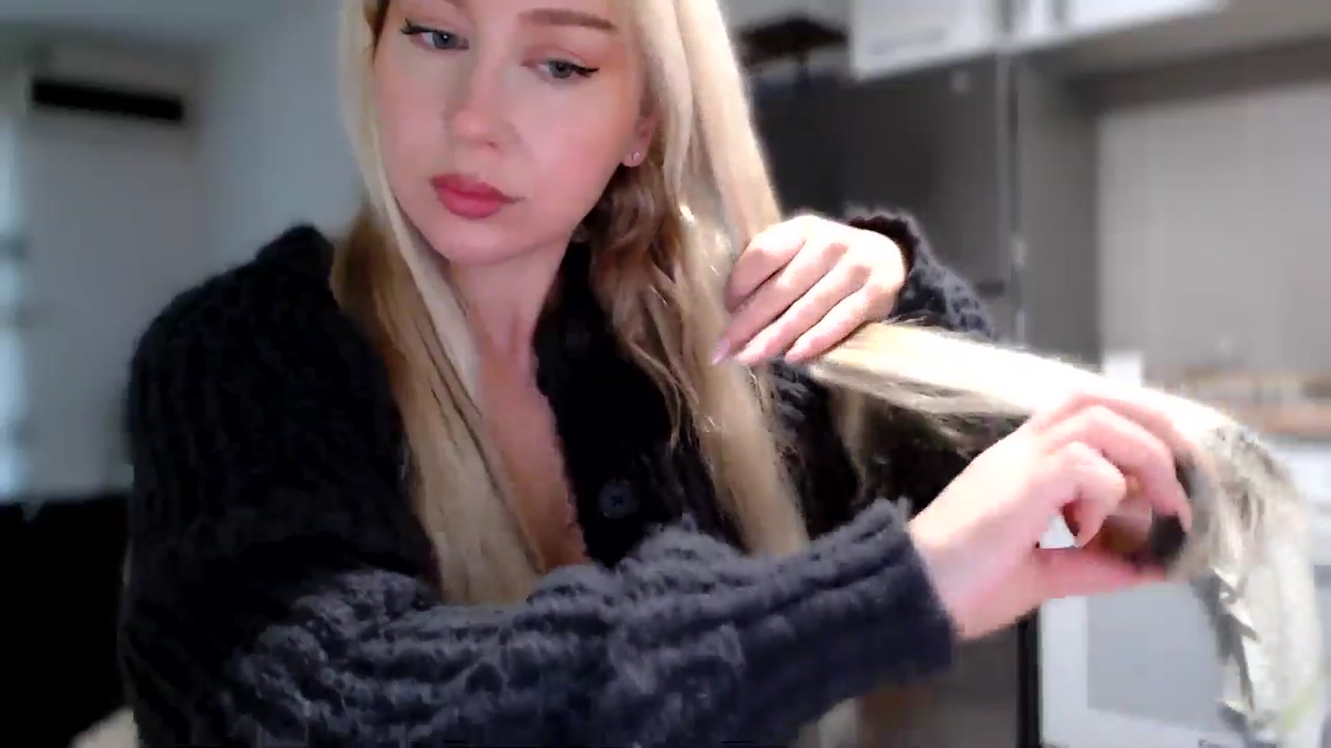 Gallery image thumbnail from British_Cutie's myfreecams stream on, 11/10/2025, 10:39 image 5 of 20