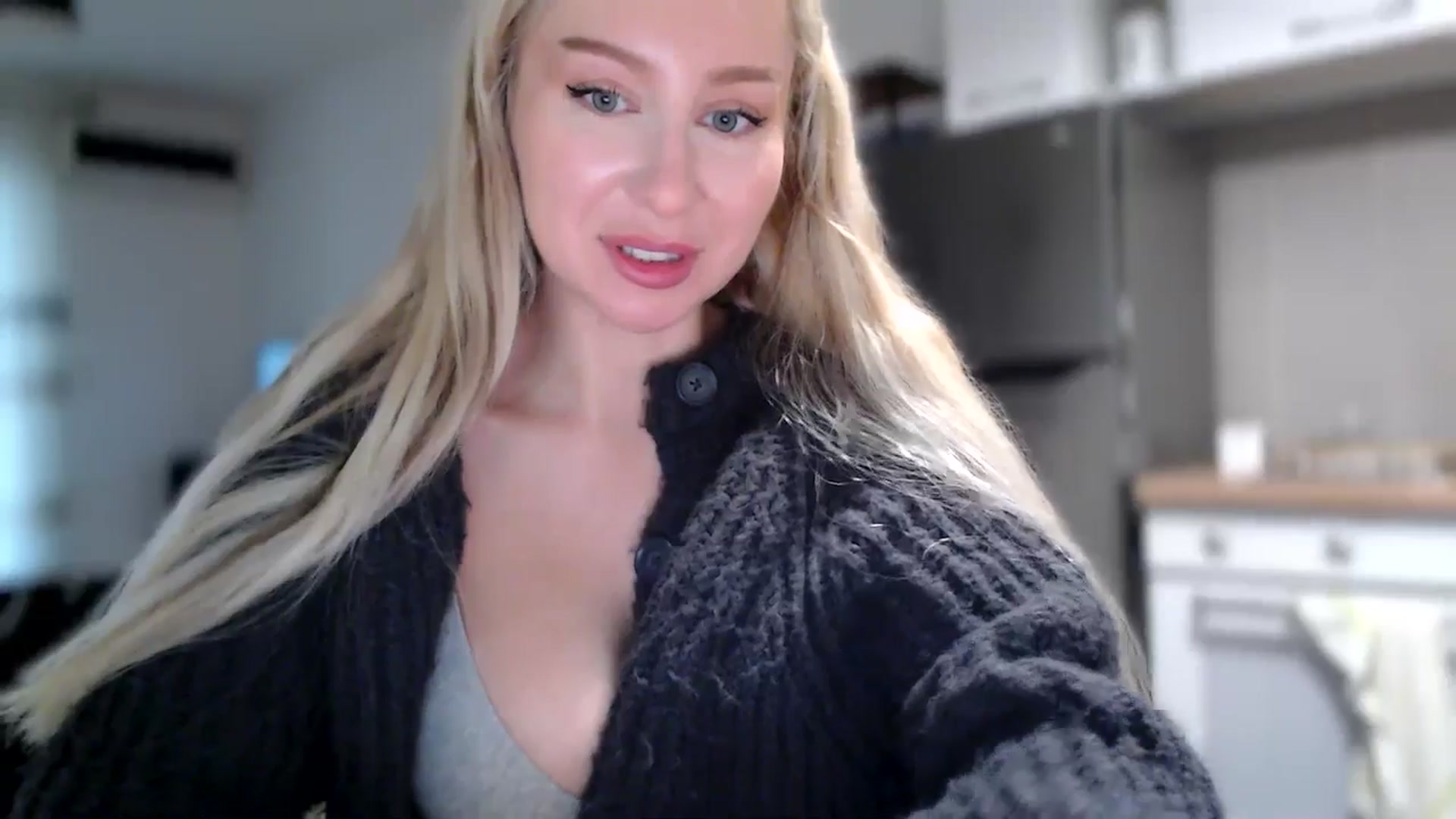 Gallery image thumbnail from British_Cutie's myfreecams stream on, 11/10/2025, 10:58 image 3 of 20