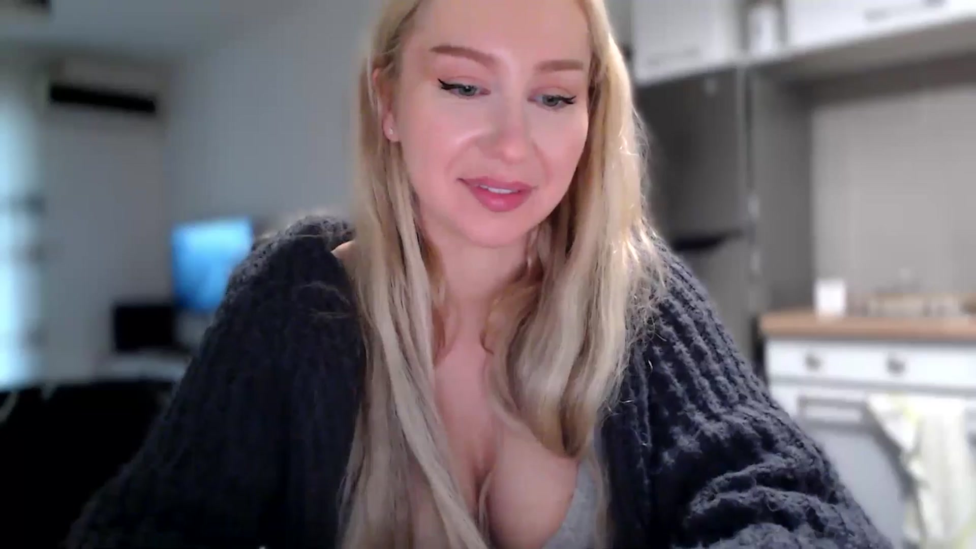 Gallery image thumbnail from British_Cutie's myfreecams stream on, 11/10/2025, 10:58 image 7 of 20