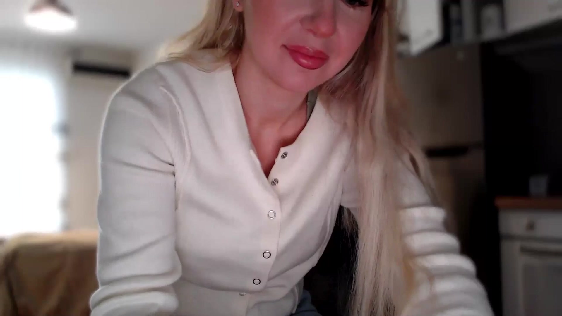 Gallery image thumbnail from British_Cutie's myfreecams stream on, 11/11/2025, 10:13 image 3 of 20