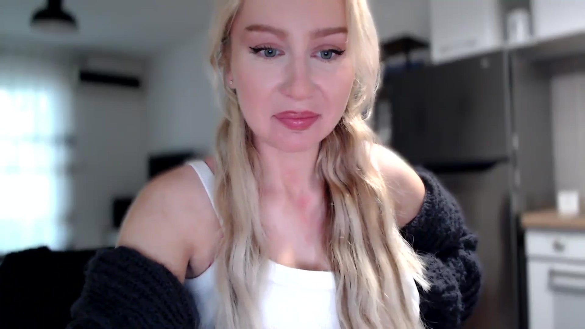 Gallery image thumbnail from British_Cutie's myfreecams stream on, 11/11/2025, 13:49 image 2 of 20