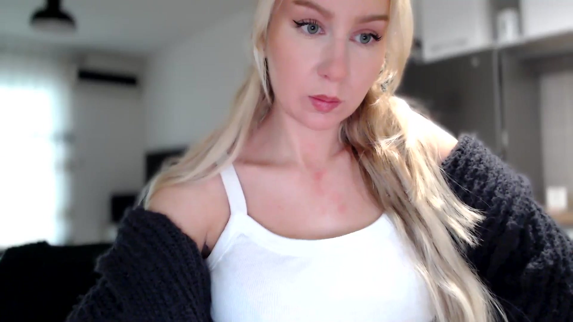 Gallery image thumbnail from British_Cutie's myfreecams stream on, 11/11/2025, 13:49 image 7 of 20