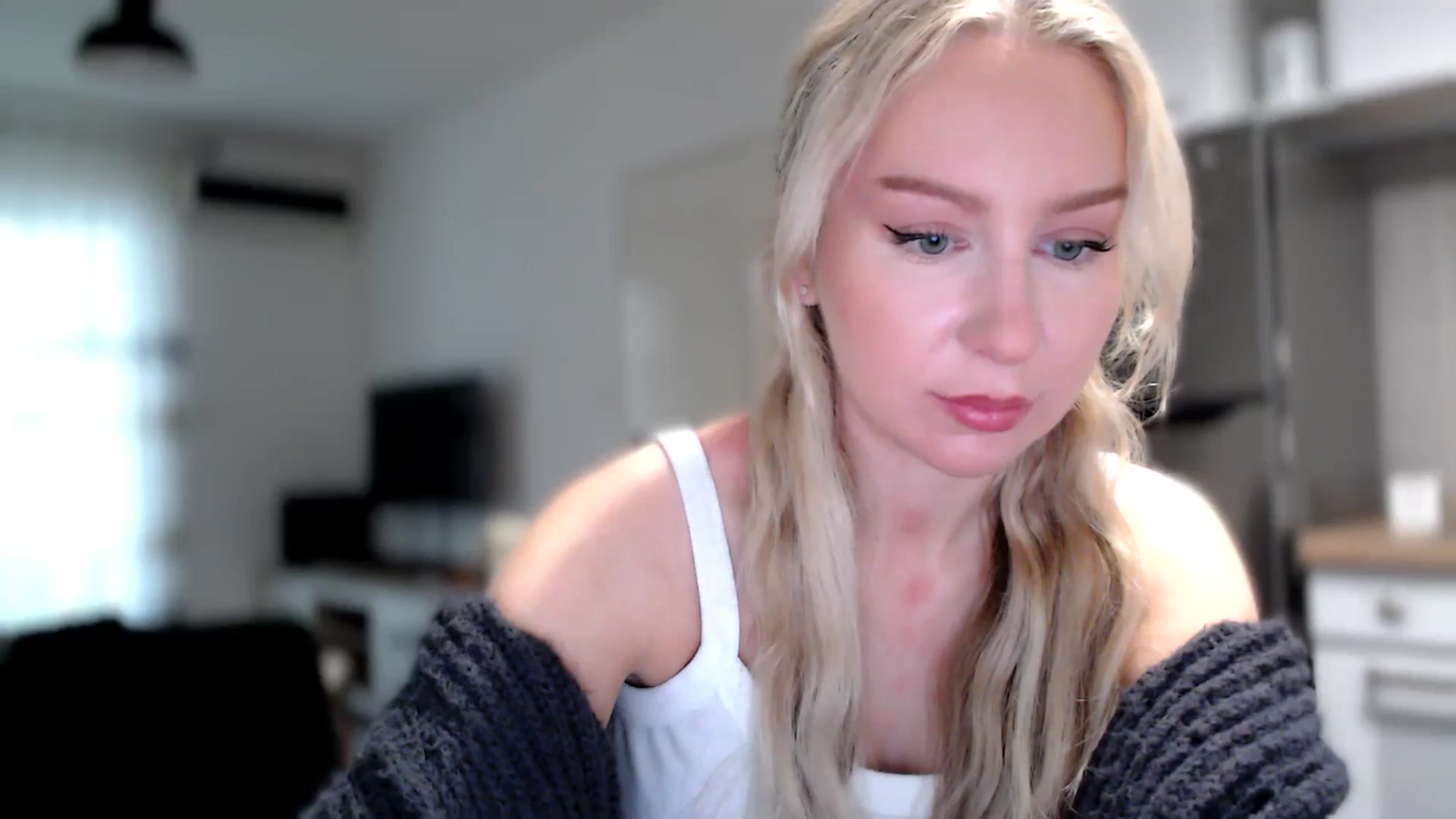 Gallery image thumbnail from British_Cutie's myfreecams stream on, 11/11/2025, 13:49 image 4 of 20