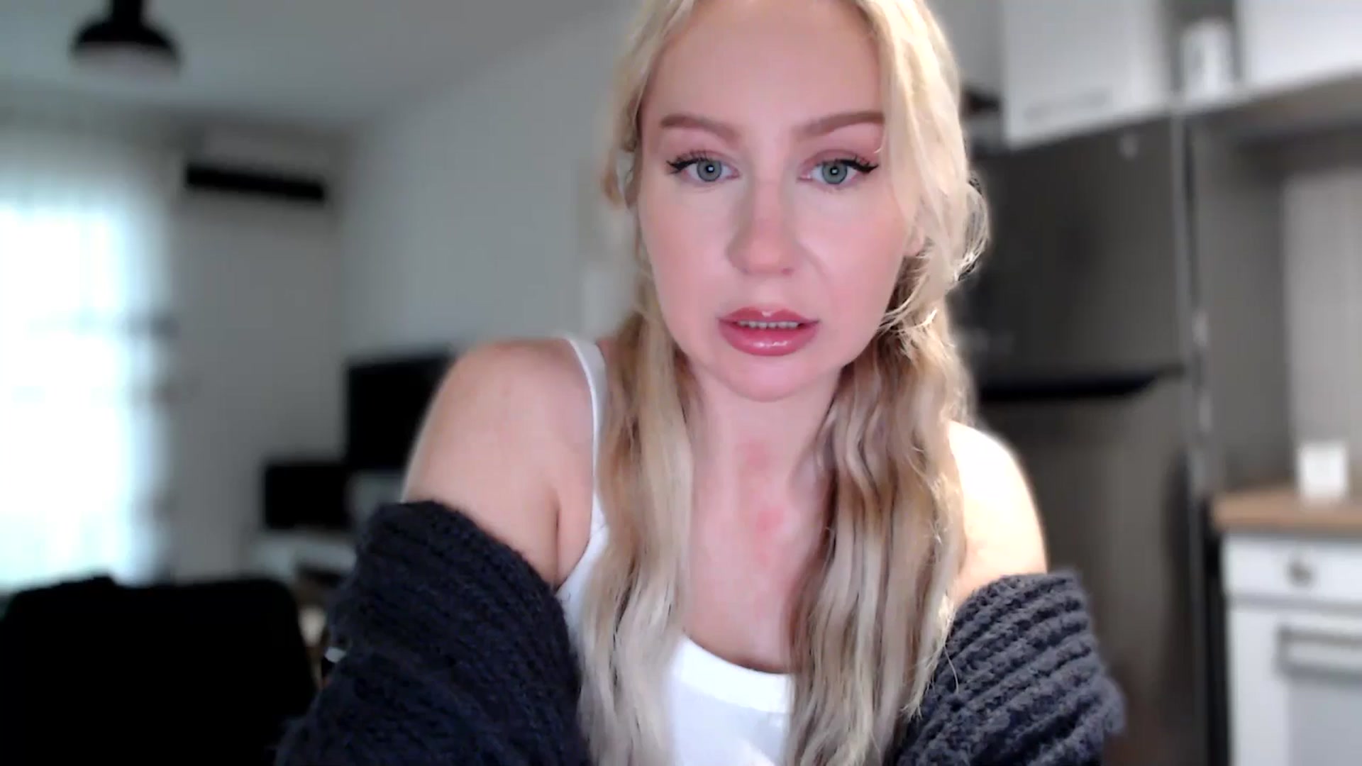 Gallery image thumbnail from British_Cutie's myfreecams stream on, 11/11/2025, 13:49 image 1 of 20