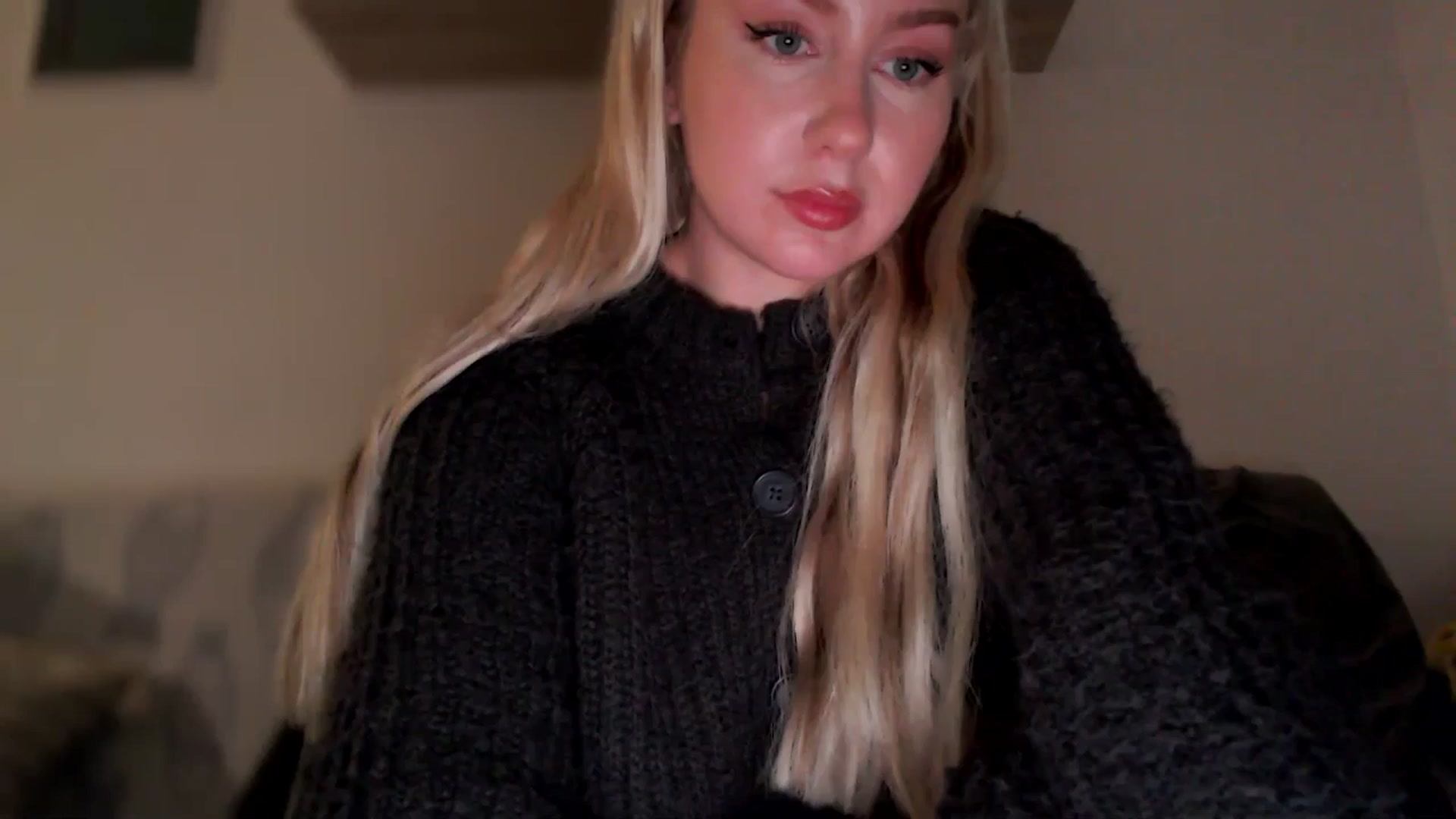 Gallery image thumbnail from British_Cutie's myfreecams stream on, 11/11/2025, 18:08 image 1 of 20