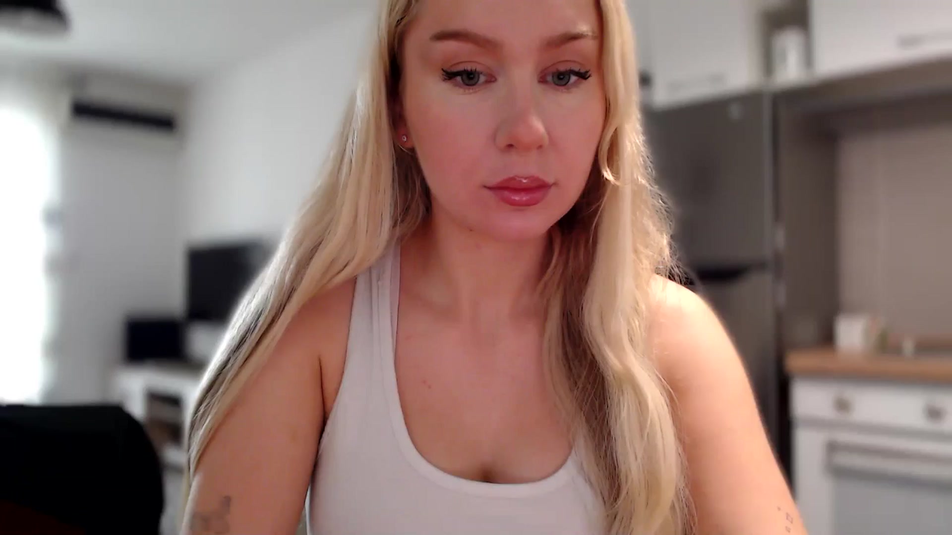 Gallery image thumbnail from British_Cutie's myfreecams stream on, 11/13/2025, 11:24 image 1 of 20