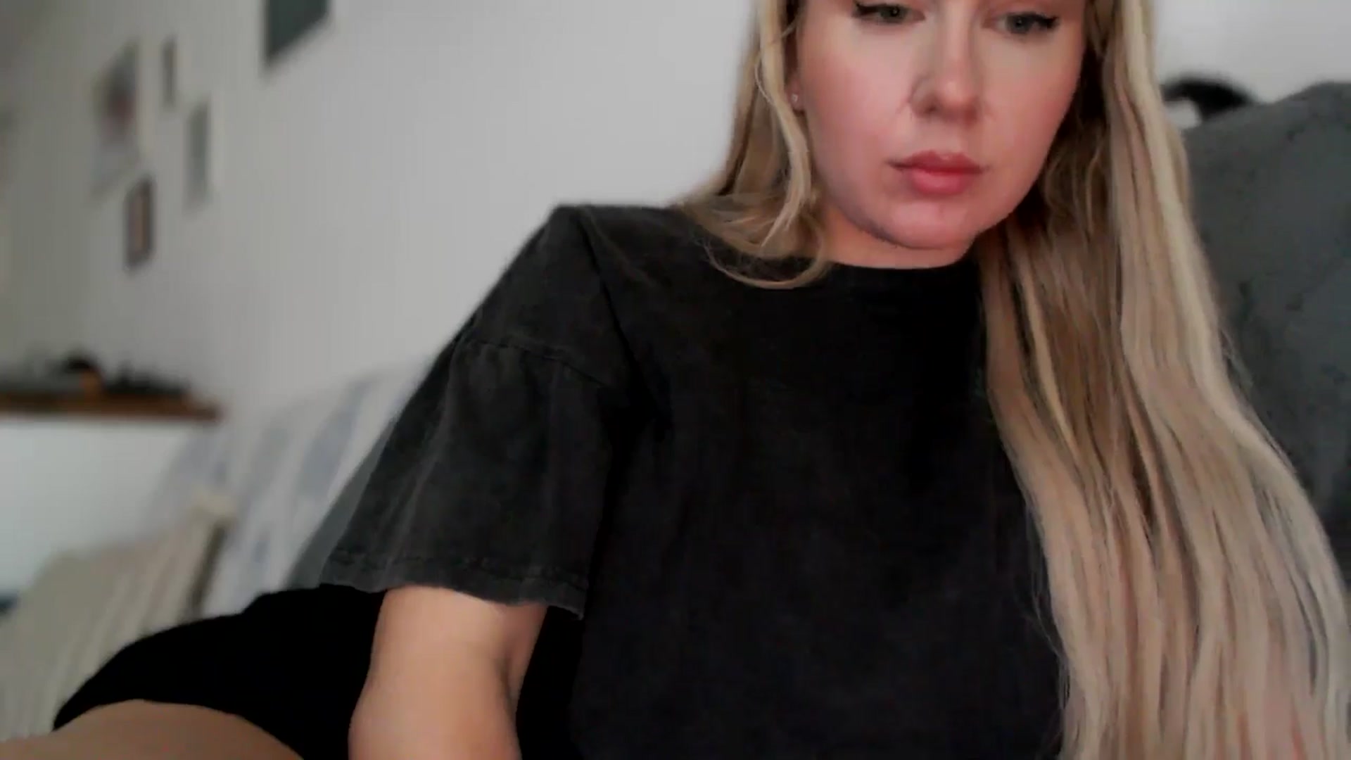 Gallery image thumbnail from British_Cutie's myfreecams stream on, 11/13/2025, 12:18 image 15 of 20