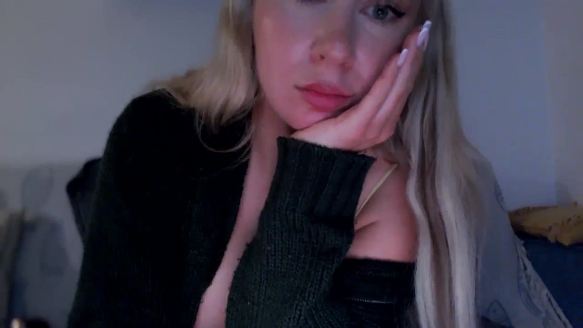 Gallery image thumbnail from British_Cutie's myfreecams stream on, 11/13/2025, 17:50 image 12 of 20