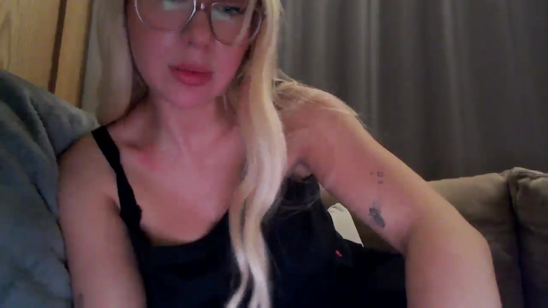 Gallery image thumbnail from British_Cutie's myfreecams stream on, 11/15/2025, 21:01 image 8 of 20