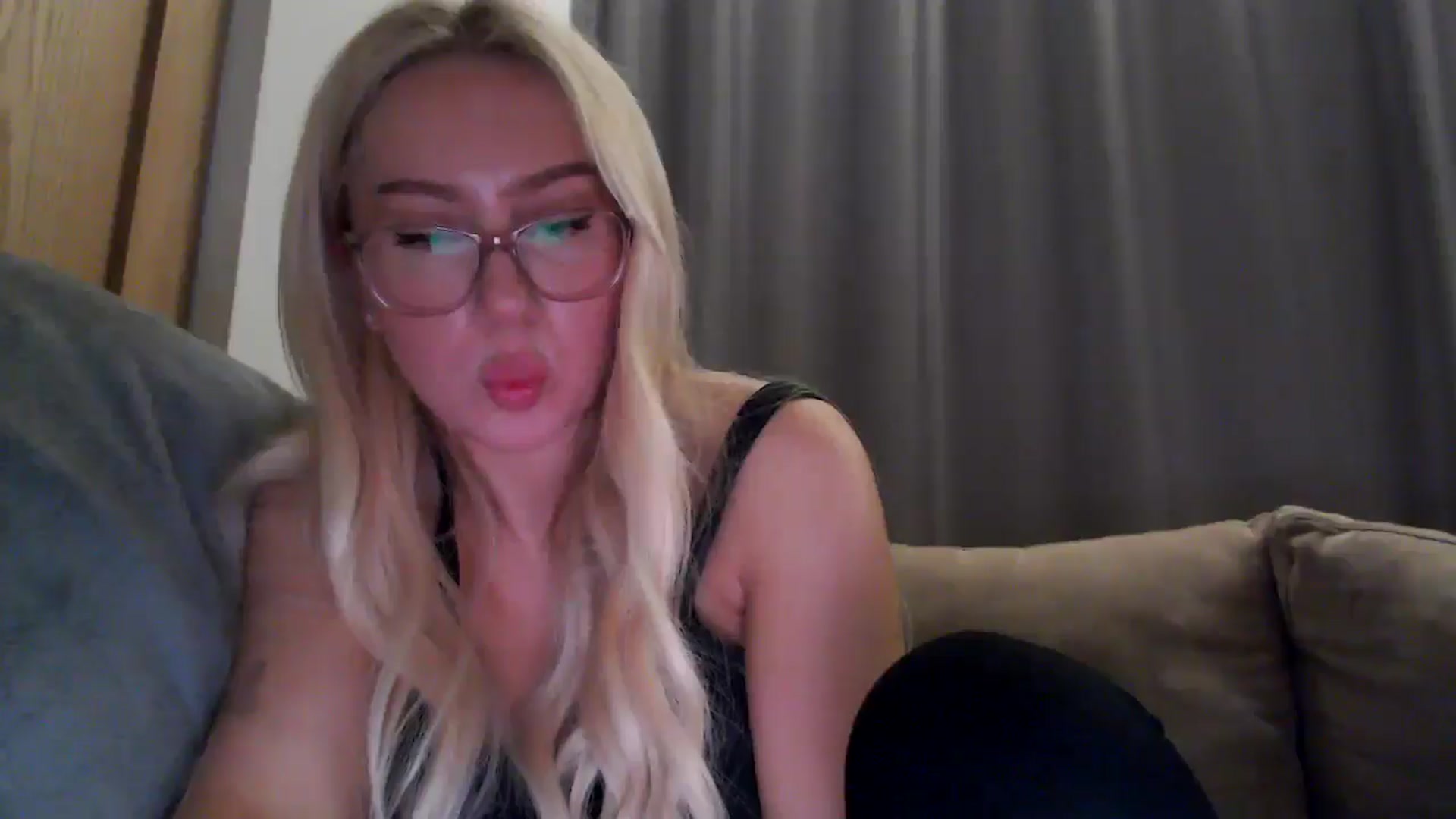 Gallery image thumbnail from British_Cutie's myfreecams stream on, 11/15/2025, 21:01 image 10 of 20