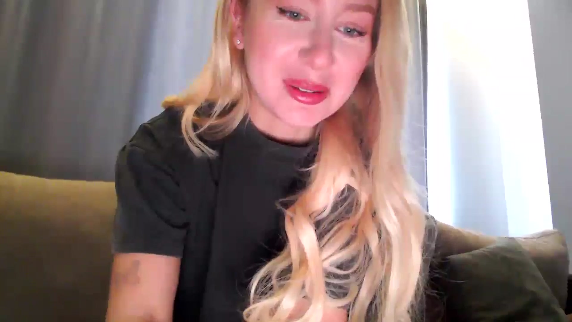 Gallery image thumbnail from British_Cutie's myfreecams stream on, 11/16/2025, 10:35 image 9 of 20
