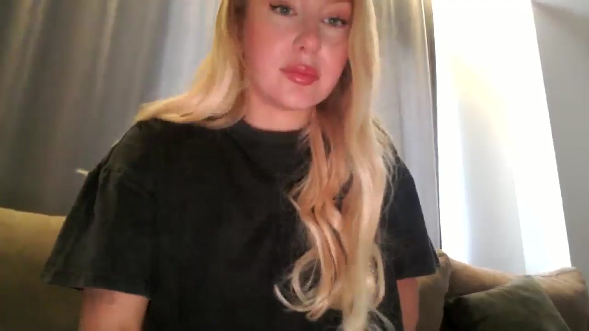 Gallery image thumbnail from British_Cutie's myfreecams stream on, 11/16/2025, 10:35 image 16 of 20