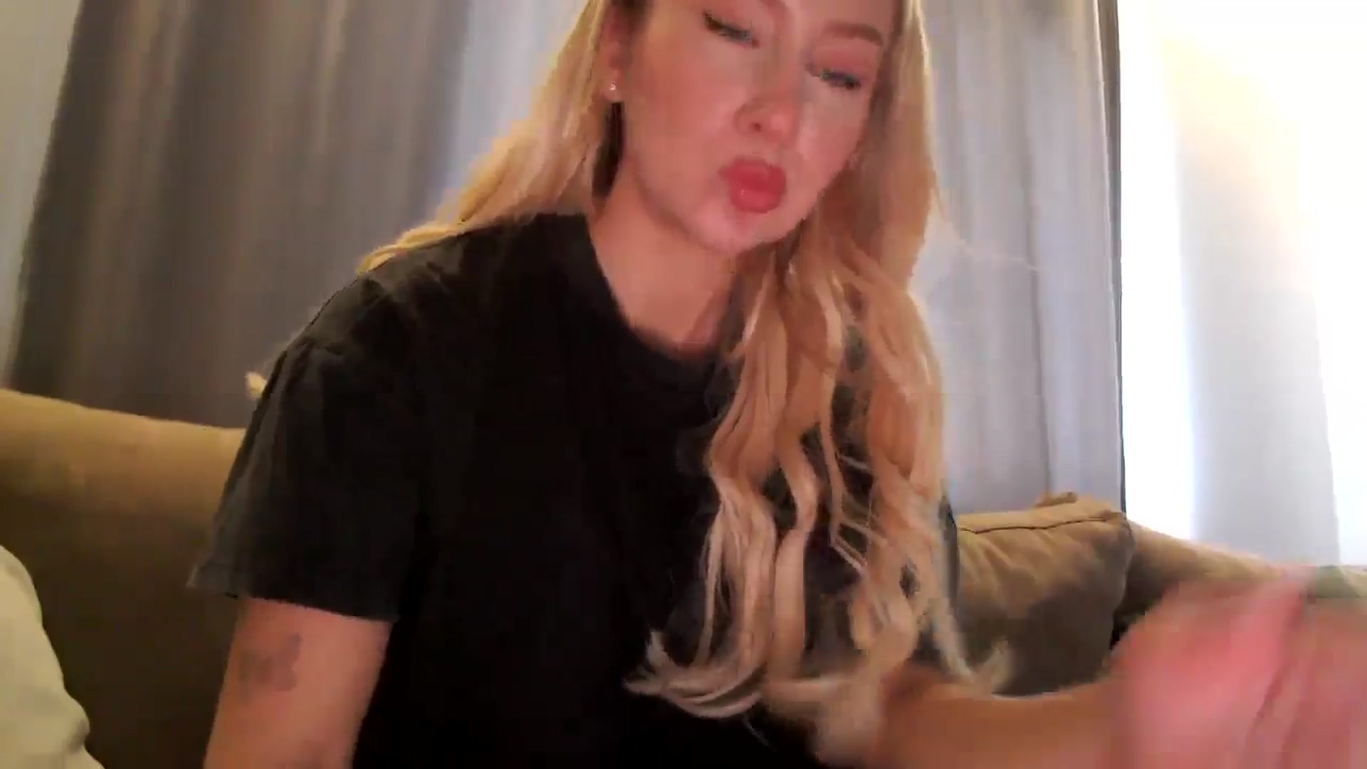 Gallery image thumbnail from British_Cutie's myfreecams stream on, 11/16/2025, 11:20 image 2 of 20