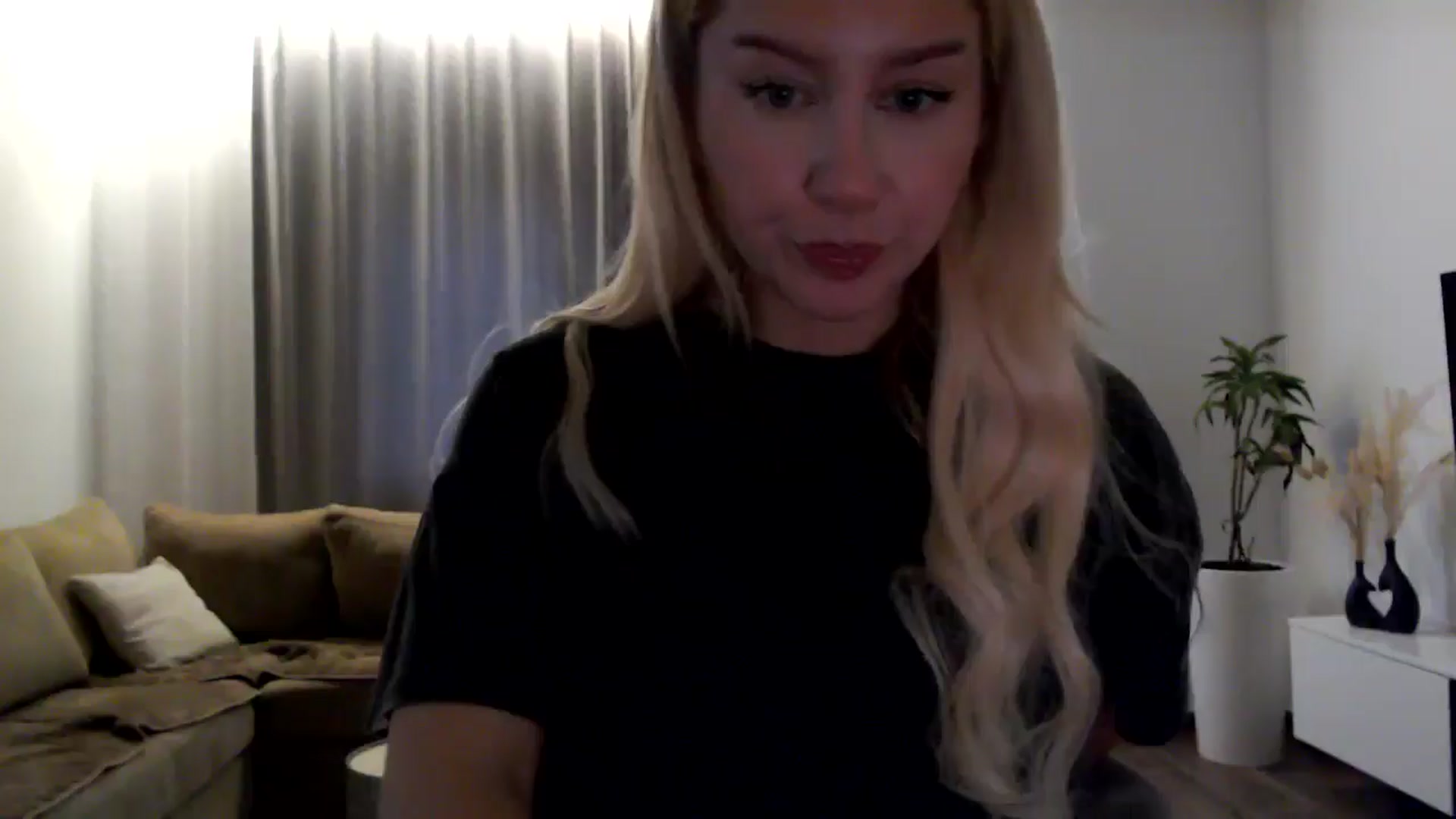 Gallery image thumbnail from British_Cutie's myfreecams stream on, 11/16/2025, 15:59 image 1 of 20