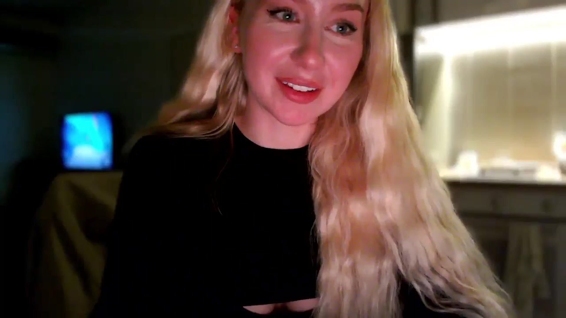 Gallery image thumbnail from British_Cutie's myfreecams stream on, 11/21/2025, 17:53 image 15 of 20