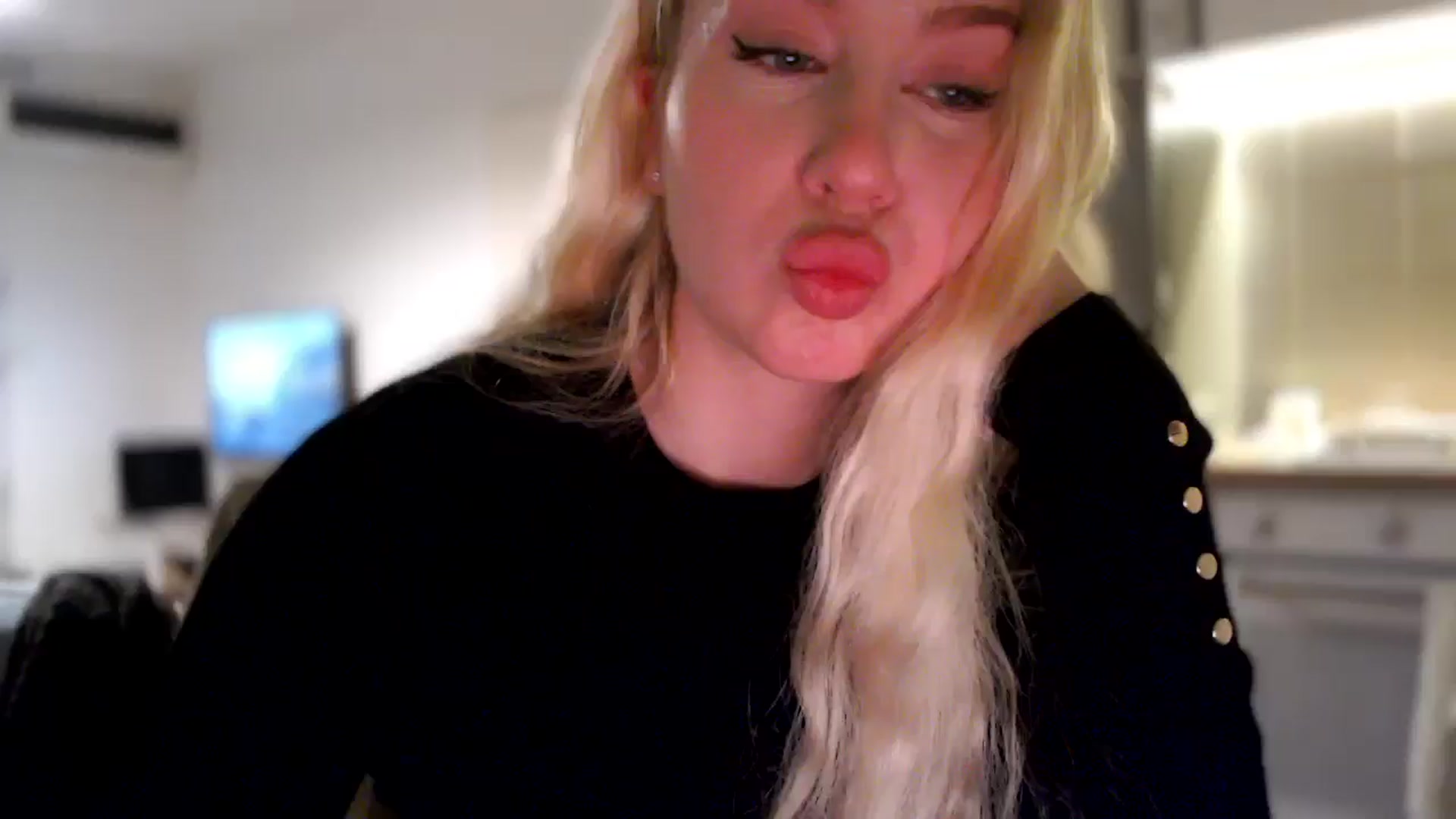 Gallery image thumbnail from British_Cutie's myfreecams stream on, 11/21/2025, 17:53 image 1 of 20