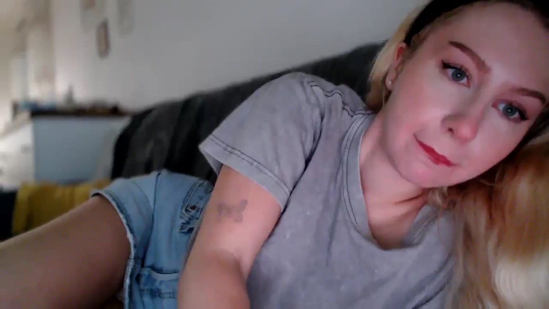 Gallery image thumbnail from British_Cutie's myfreecams stream on, 11/22/2025, 10:09 image 11 of 20