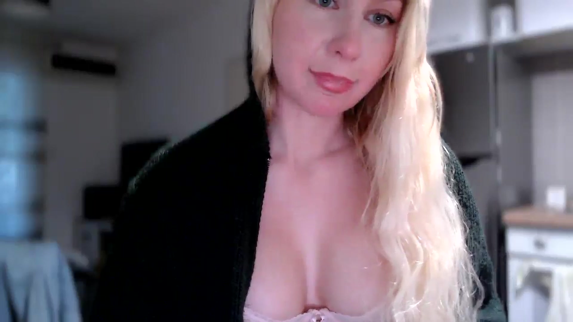 Gallery image thumbnail from British_Cutie's myfreecams stream on, 11/22/2025, 14:22 image 16 of 20