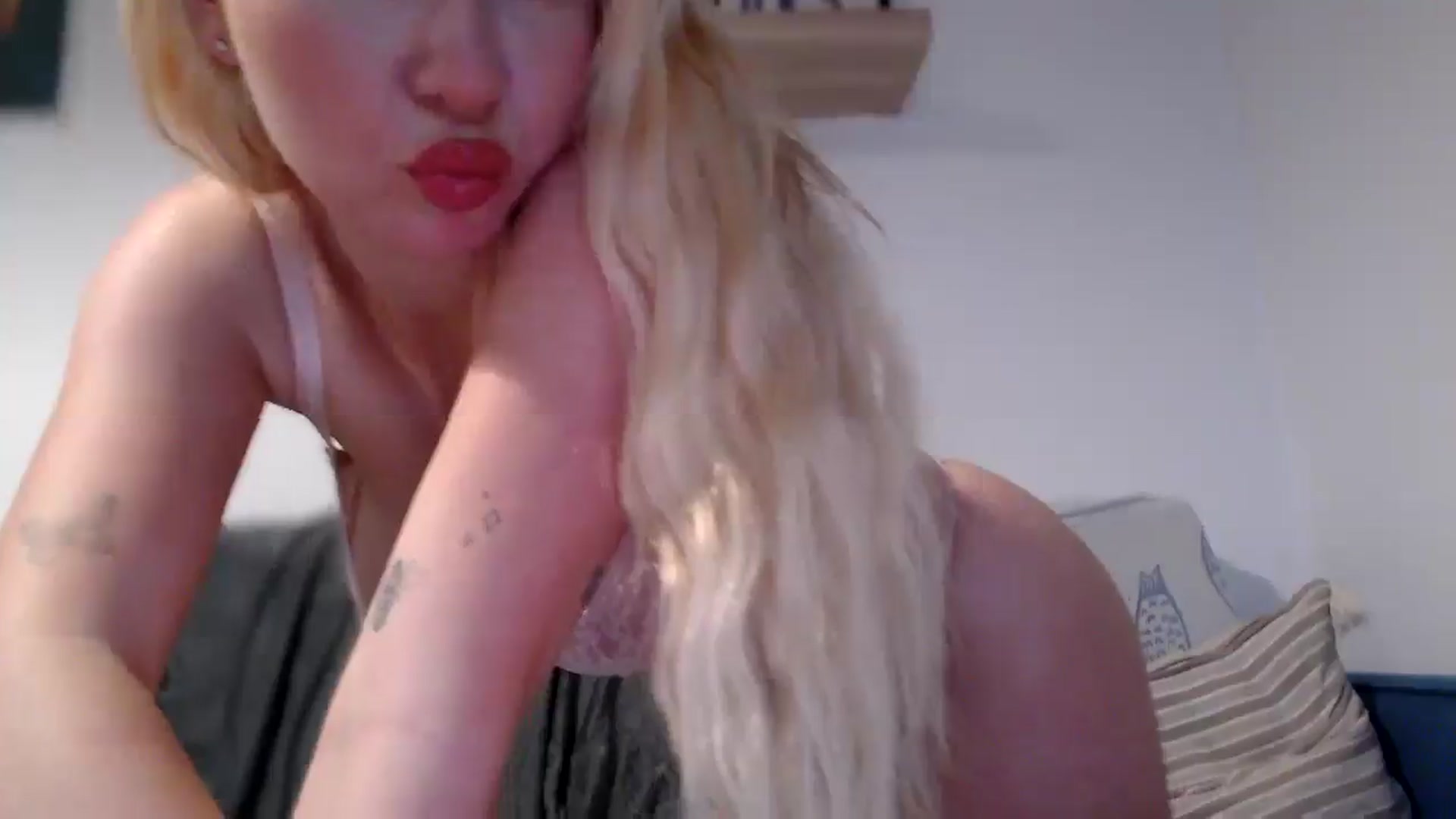 Gallery image thumbnail from British_Cutie's myfreecams stream on, 11/22/2025, 16:55 image 12 of 20