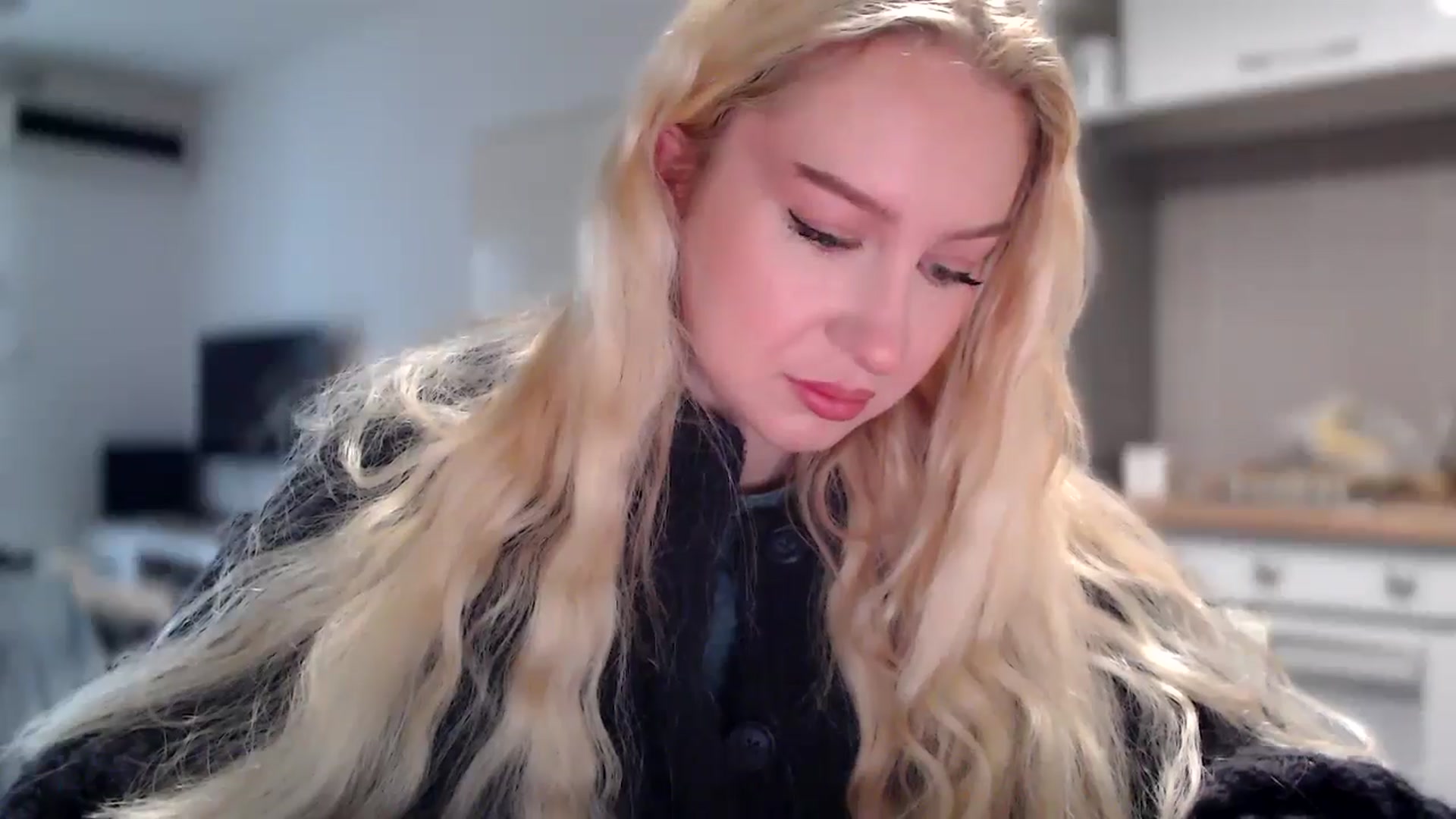 Gallery image thumbnail from British_Cutie's myfreecams stream on, 11/23/2025, 10:35 image 14 of 20