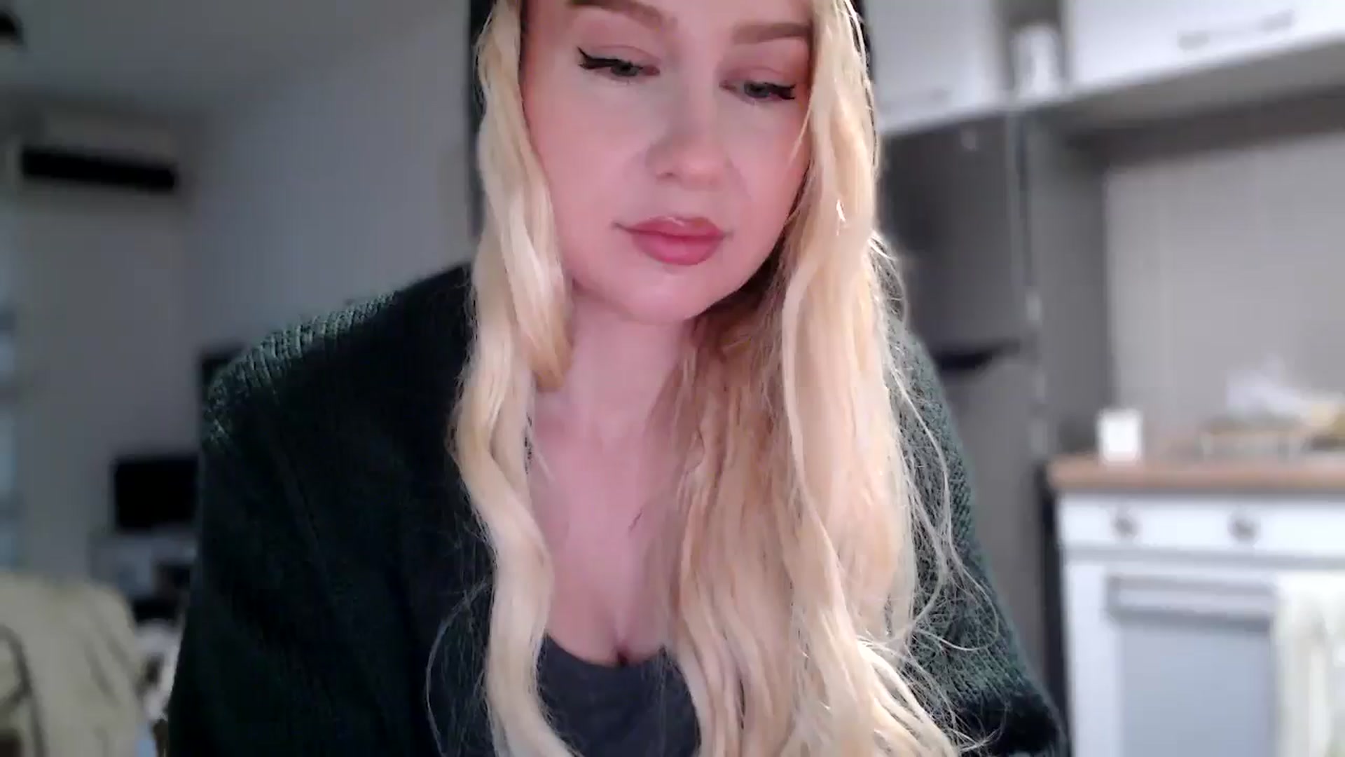 Gallery image thumbnail from British_Cutie's myfreecams stream on, 11/24/2025, 14:03 image 13 of 20