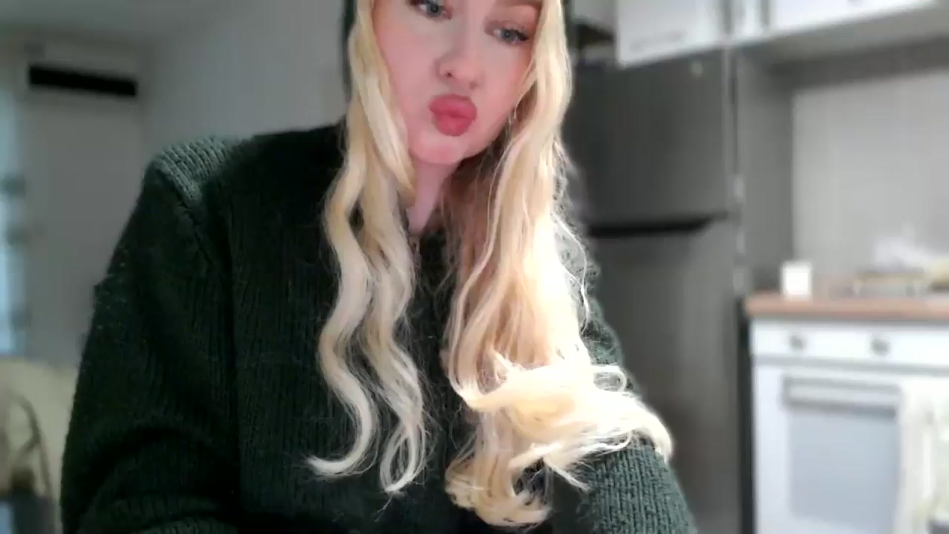 Gallery image thumbnail from British_Cutie's myfreecams stream on, 11/24/2025, 14:03 image 17 of 20