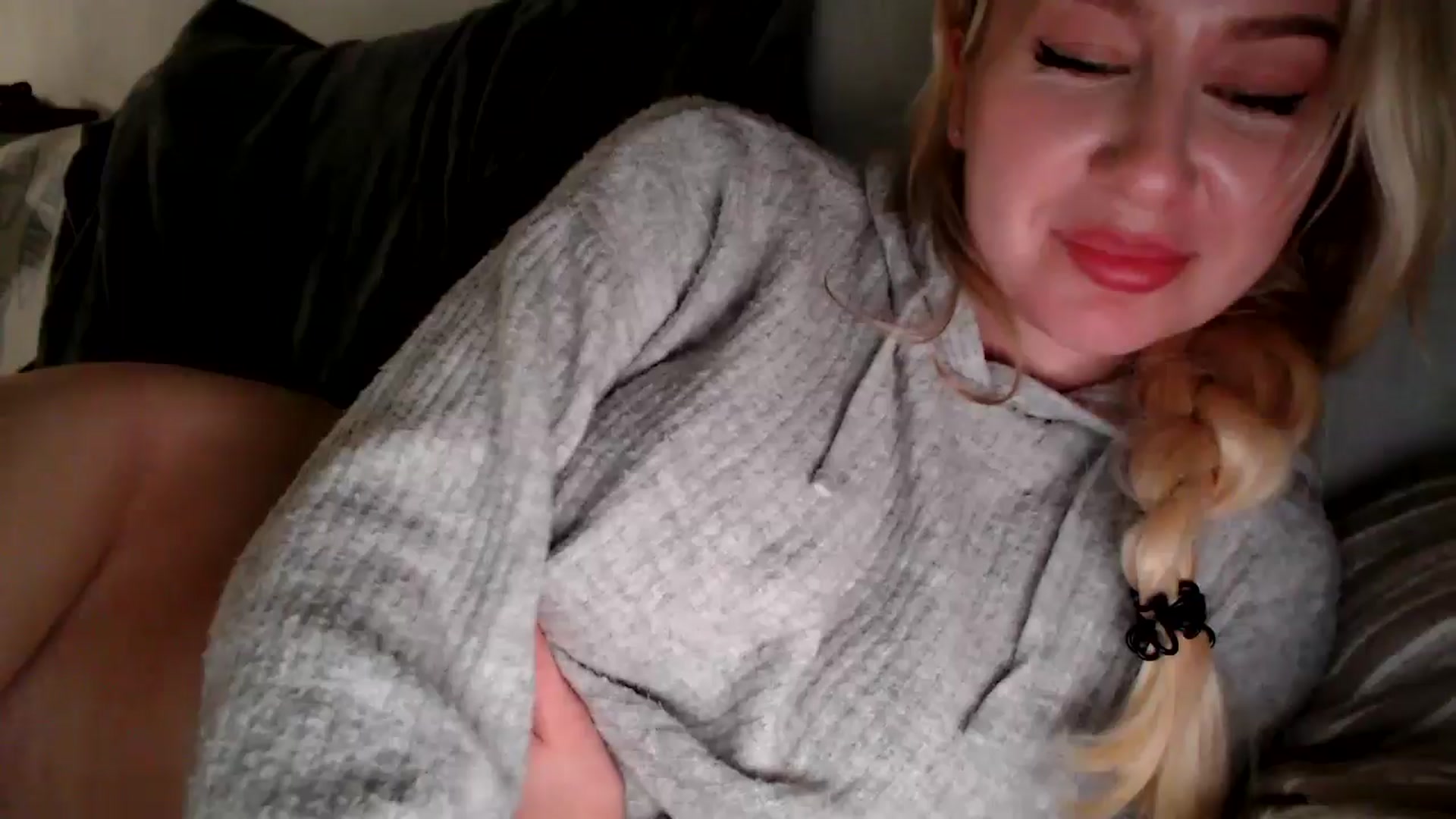 Gallery image thumbnail from British_Cutie's myfreecams stream on, 11/24/2025, 20:32 image 18 of 20