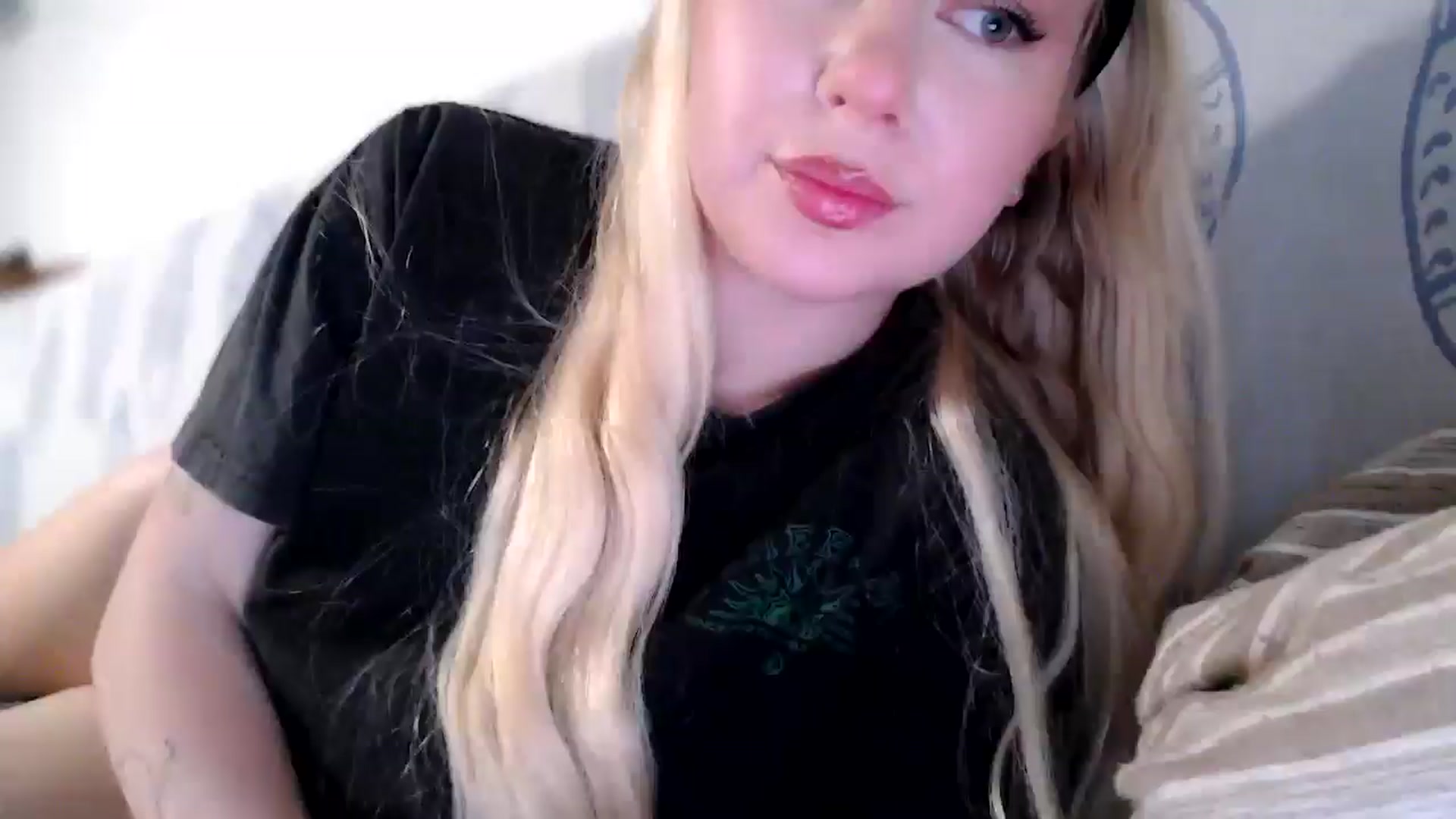 Gallery image thumbnail from British_Cutie's myfreecams stream on, 11/25/2025, 09:46 image 1 of 20