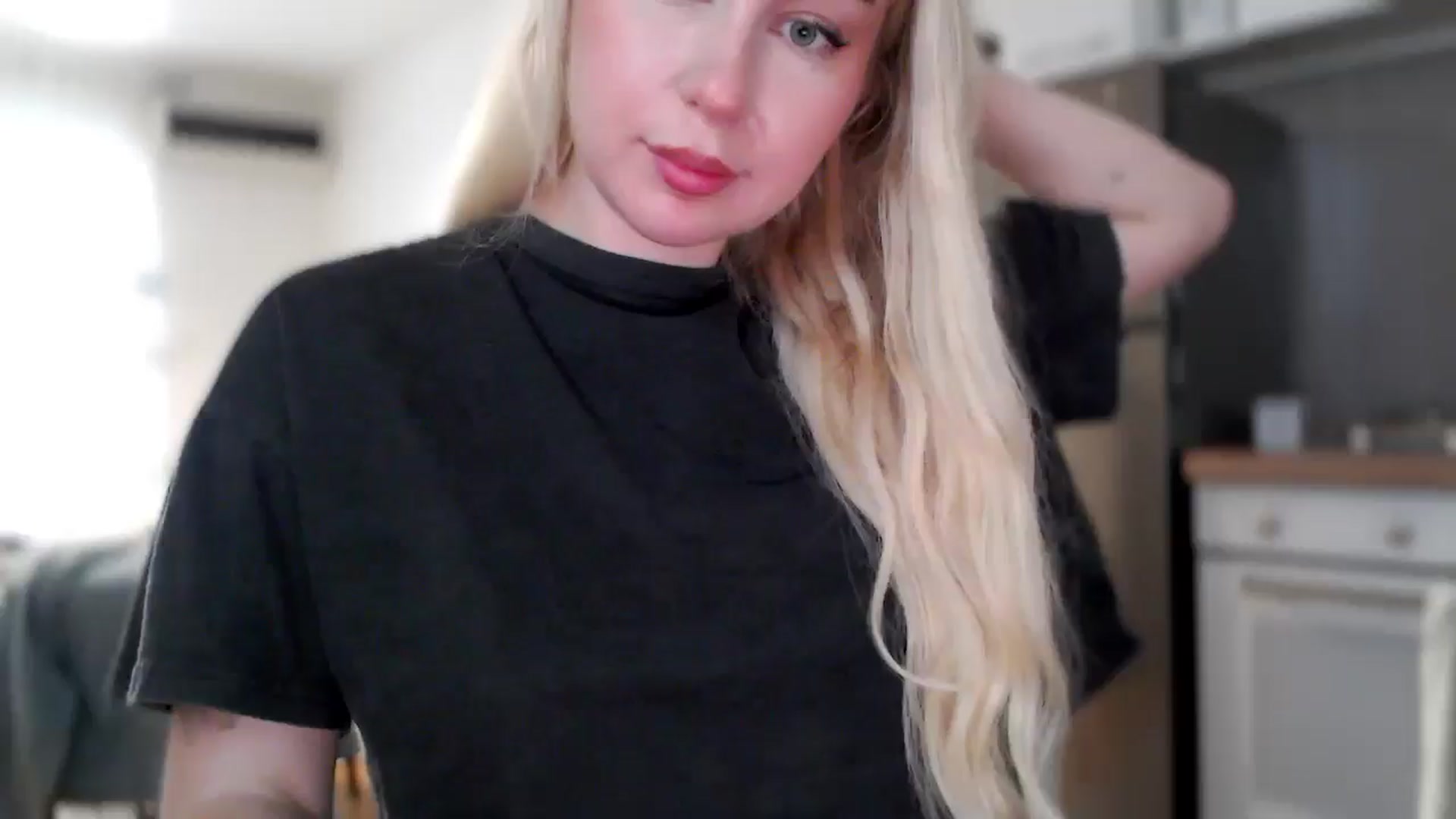 Gallery image thumbnail from British_Cutie's myfreecams stream on, 11/25/2025, 11:18 image 17 of 20
