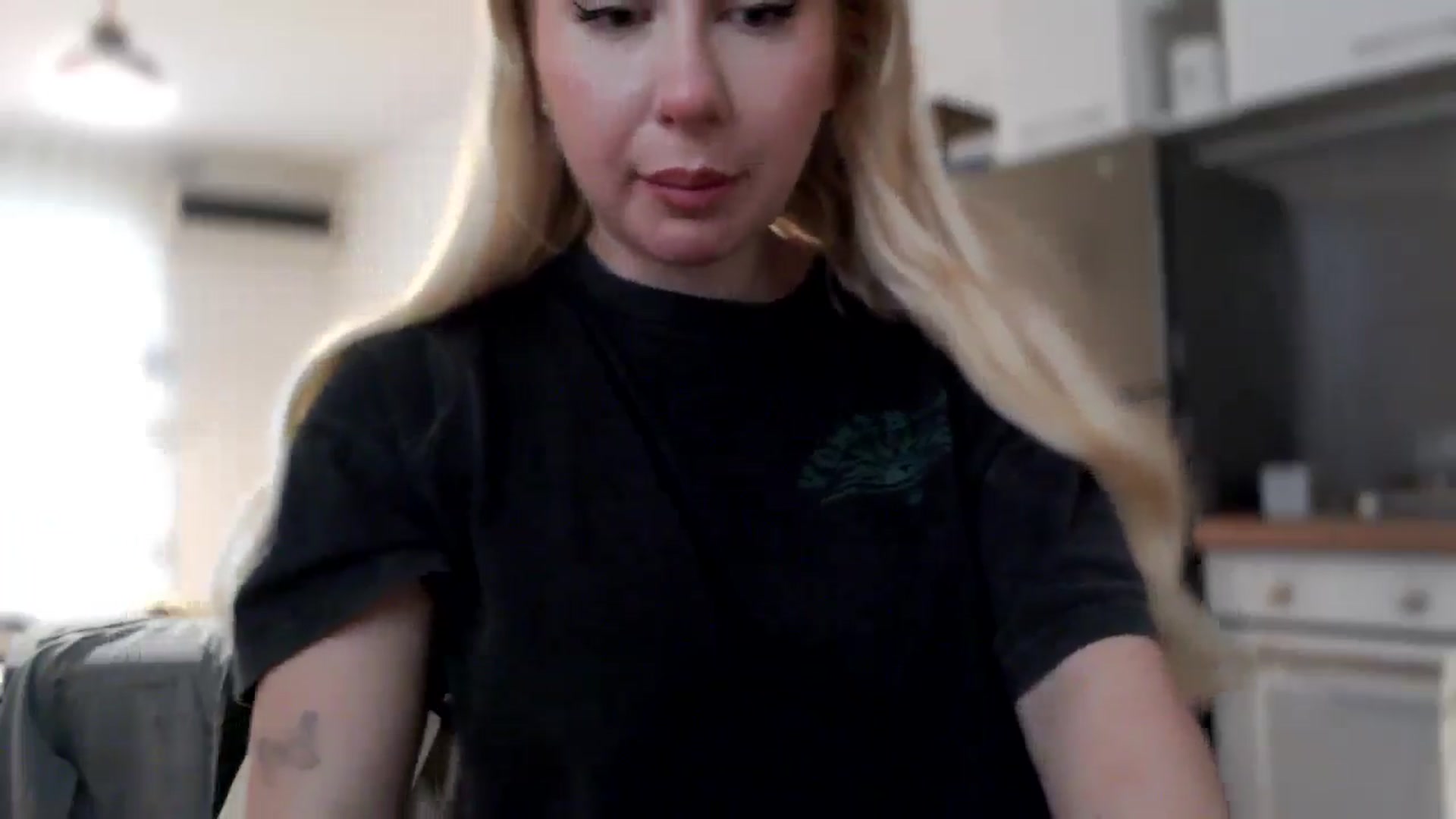 Gallery image thumbnail from British_Cutie's myfreecams stream on, 11/25/2025, 11:18 image 6 of 20