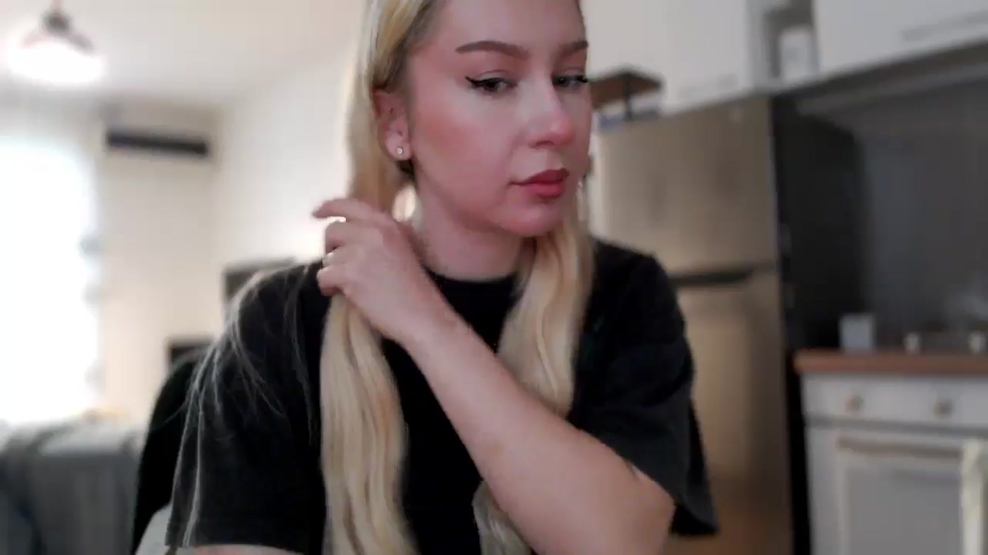 Gallery image thumbnail from British_Cutie's myfreecams stream on, 11/25/2025, 11:18 image 3 of 20