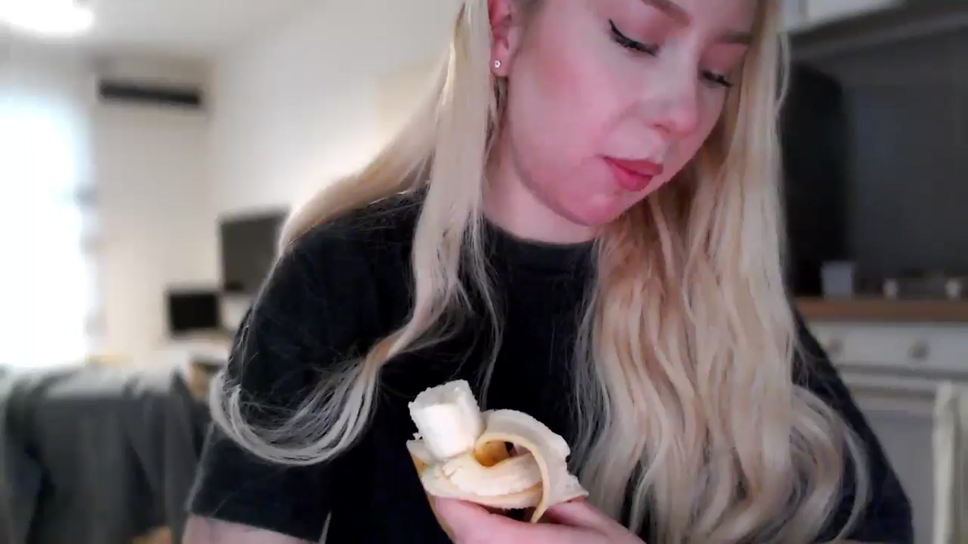 Gallery image thumbnail from British_Cutie's myfreecams stream on, 11/25/2025, 11:46 image 2 of 20