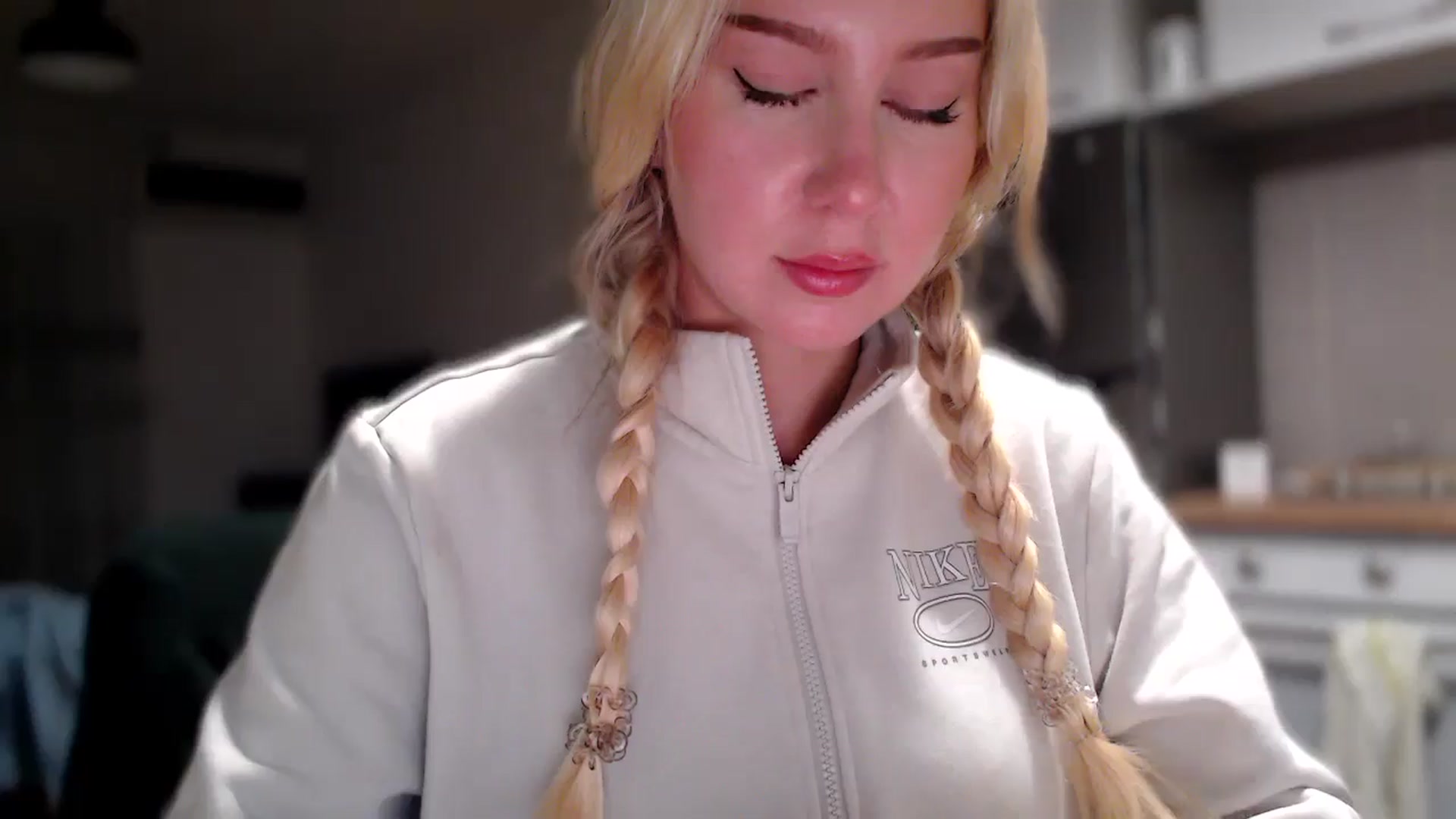 Gallery image thumbnail from British_Cutie's myfreecams stream on, 11/26/2025, 17:24 image 9 of 20