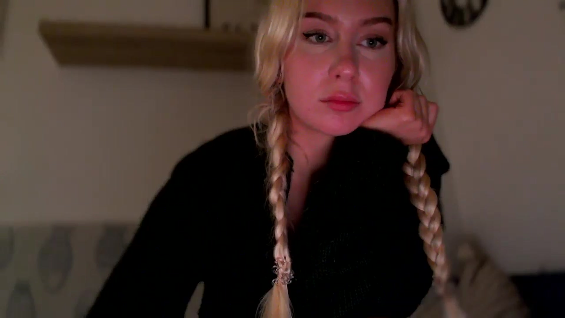 Gallery image thumbnail from British_Cutie's myfreecams stream on, 11/26/2025, 22:05 image 19 of 20