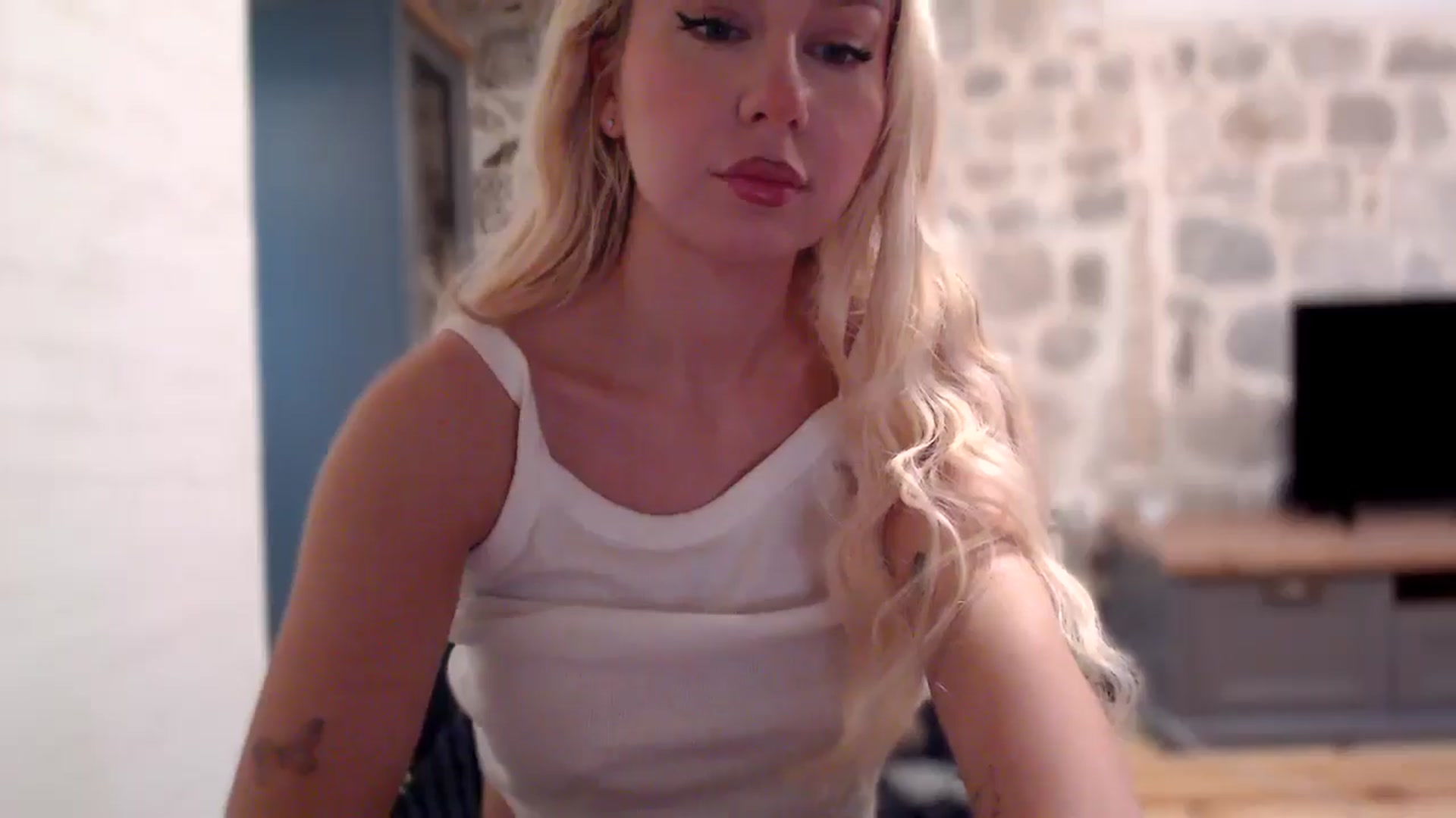 Gallery image thumbnail from British_Cutie's myfreecams stream on, 11/28/2025, 11:50 image 13 of 20