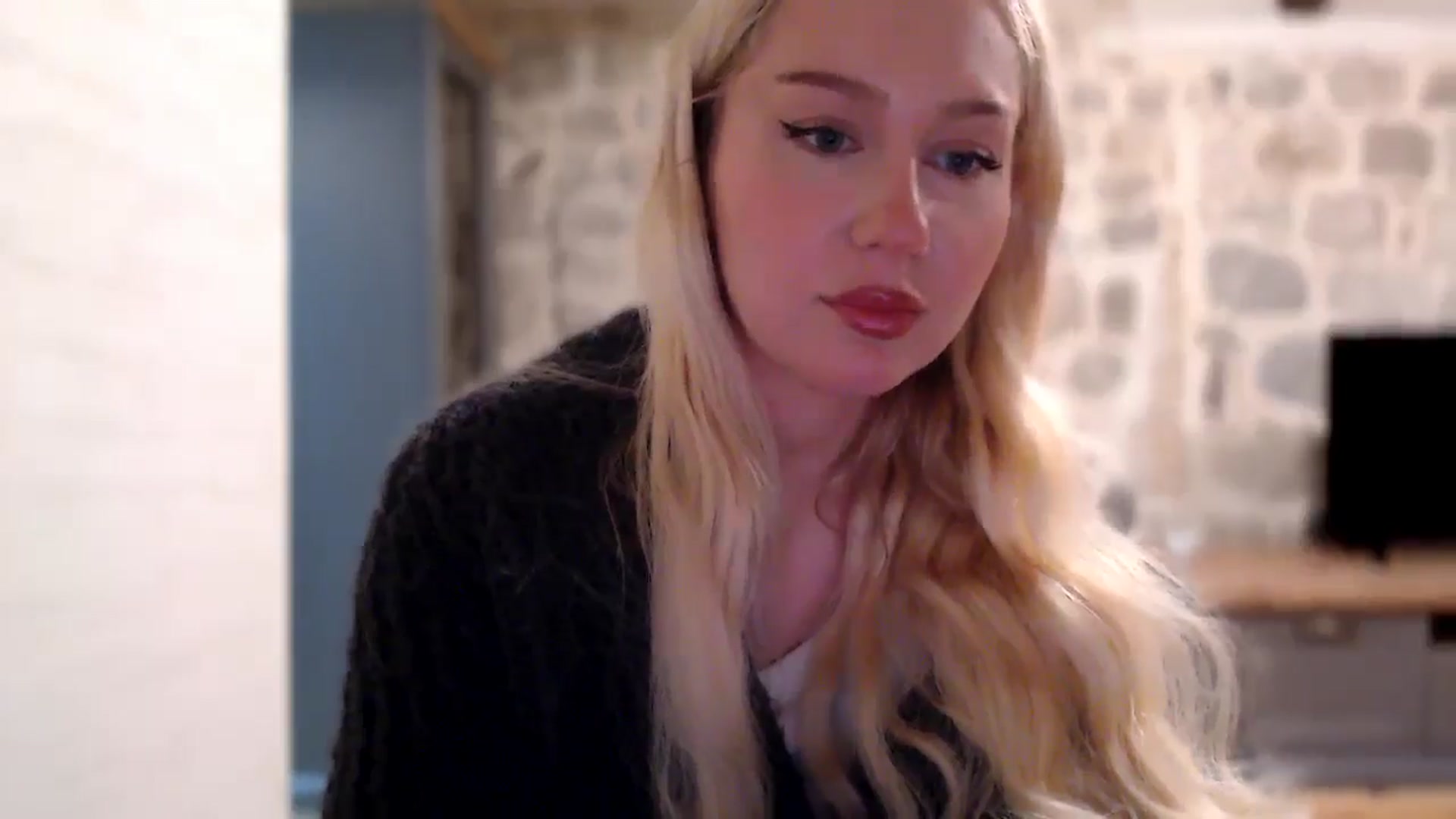 Gallery image thumbnail from British_Cutie's myfreecams stream on, 11/28/2025, 15:52 image 16 of 20