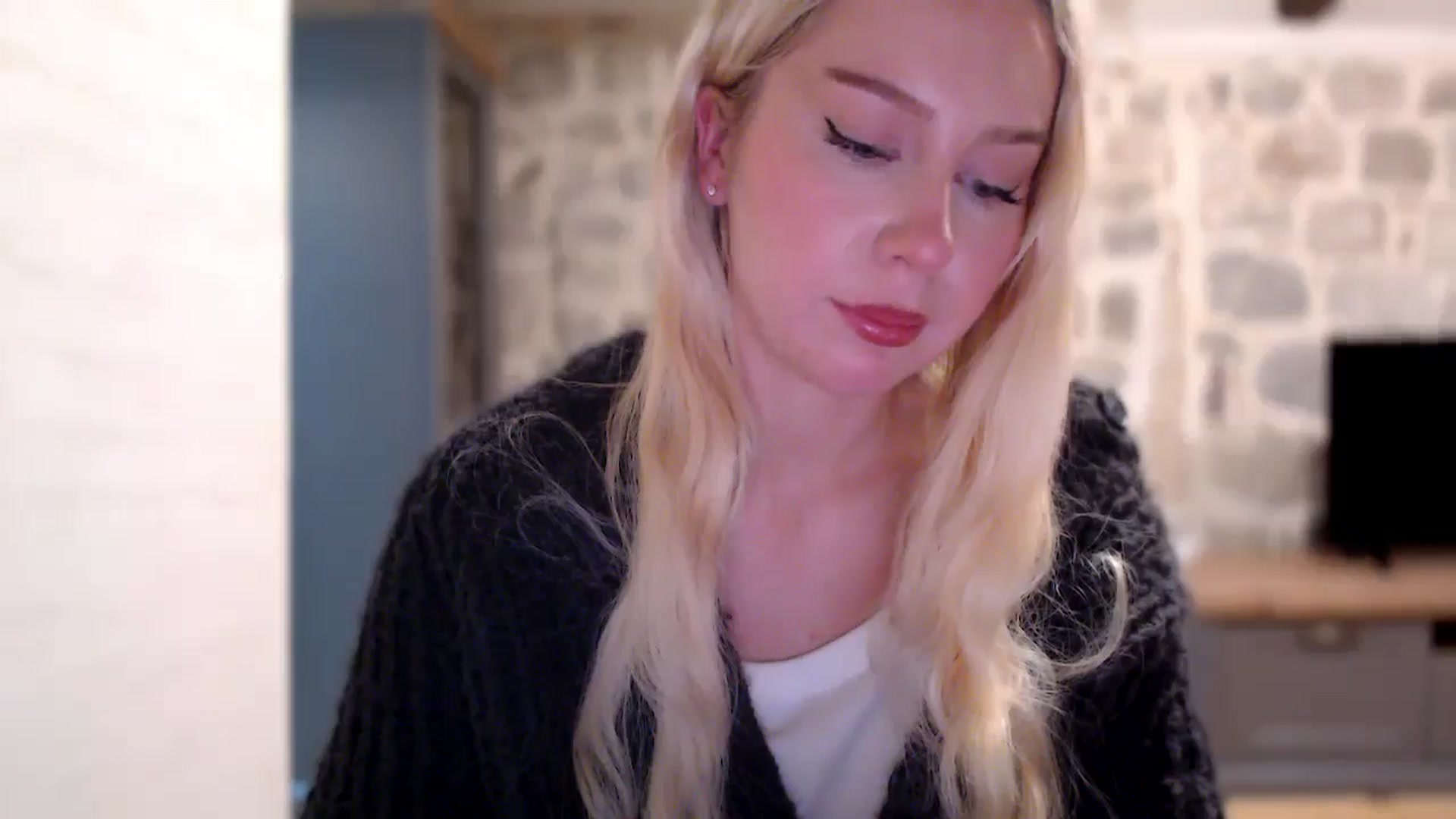 Gallery image thumbnail from British_Cutie's myfreecams stream on, 11/28/2025, 15:52 image 17 of 20