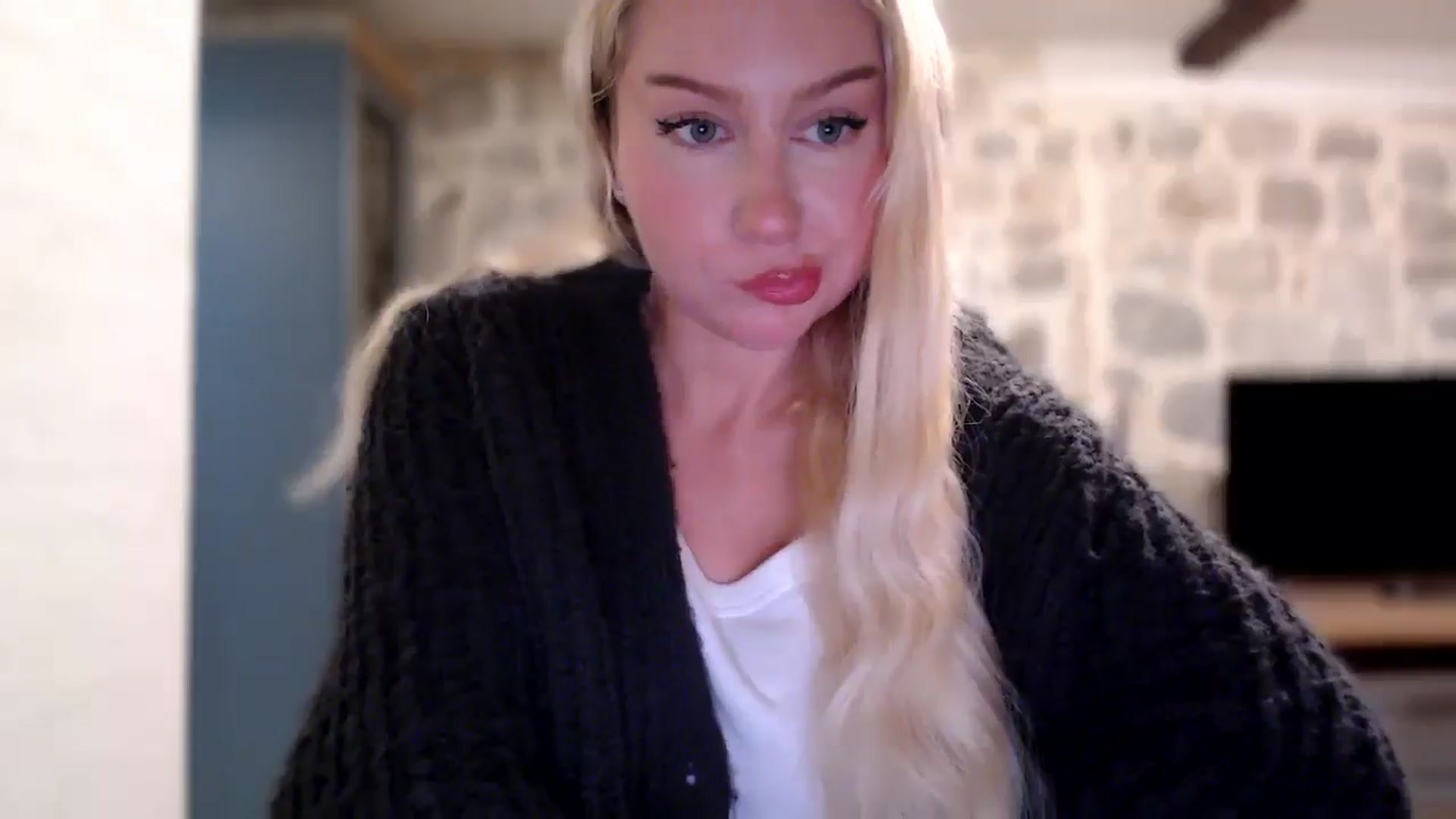 Gallery image thumbnail from British_Cutie's myfreecams stream on, 11/28/2025, 16:36 image 17 of 20