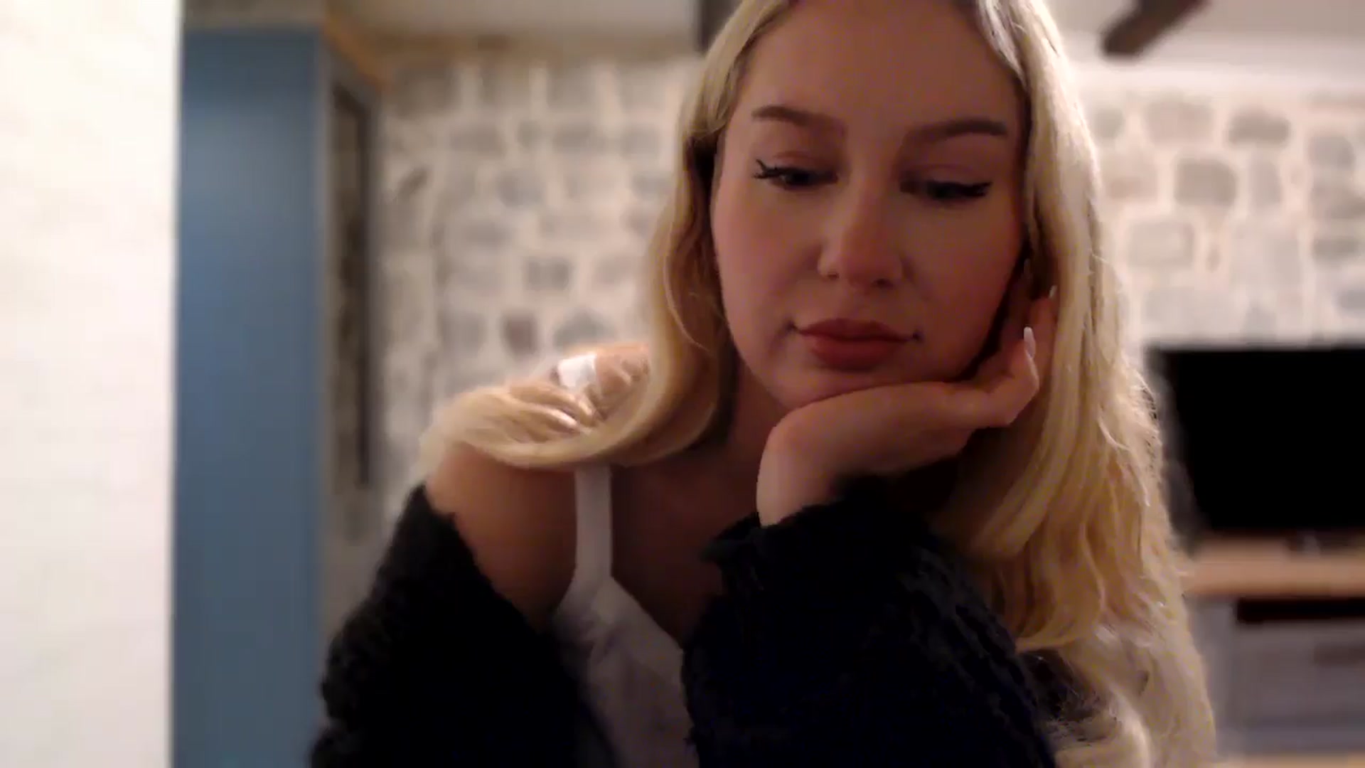 Gallery image thumbnail from British_Cutie's myfreecams stream on, 11/28/2025, 16:36 image 2 of 20
