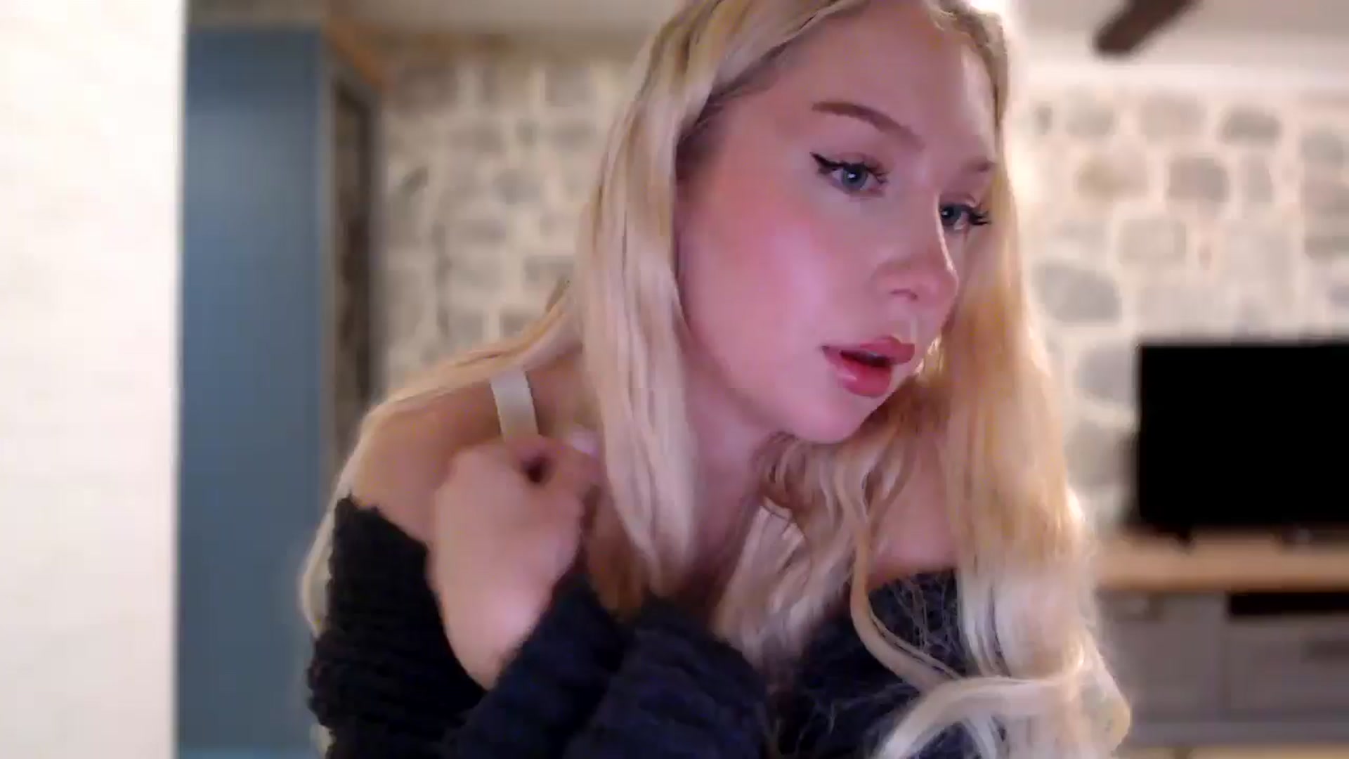 Gallery image thumbnail from British_Cutie's myfreecams stream on, 11/28/2025, 16:36 image 9 of 20