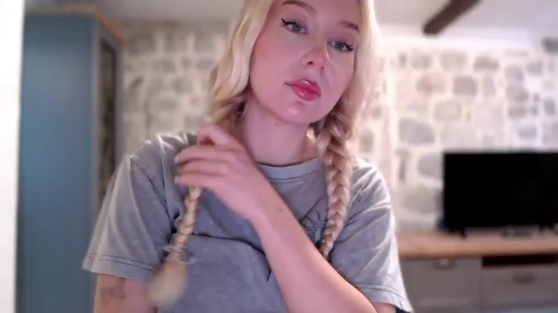 Gallery image thumbnail from British_Cutie's myfreecams stream on, 11/29/2025, 11:34 image 1 of 20