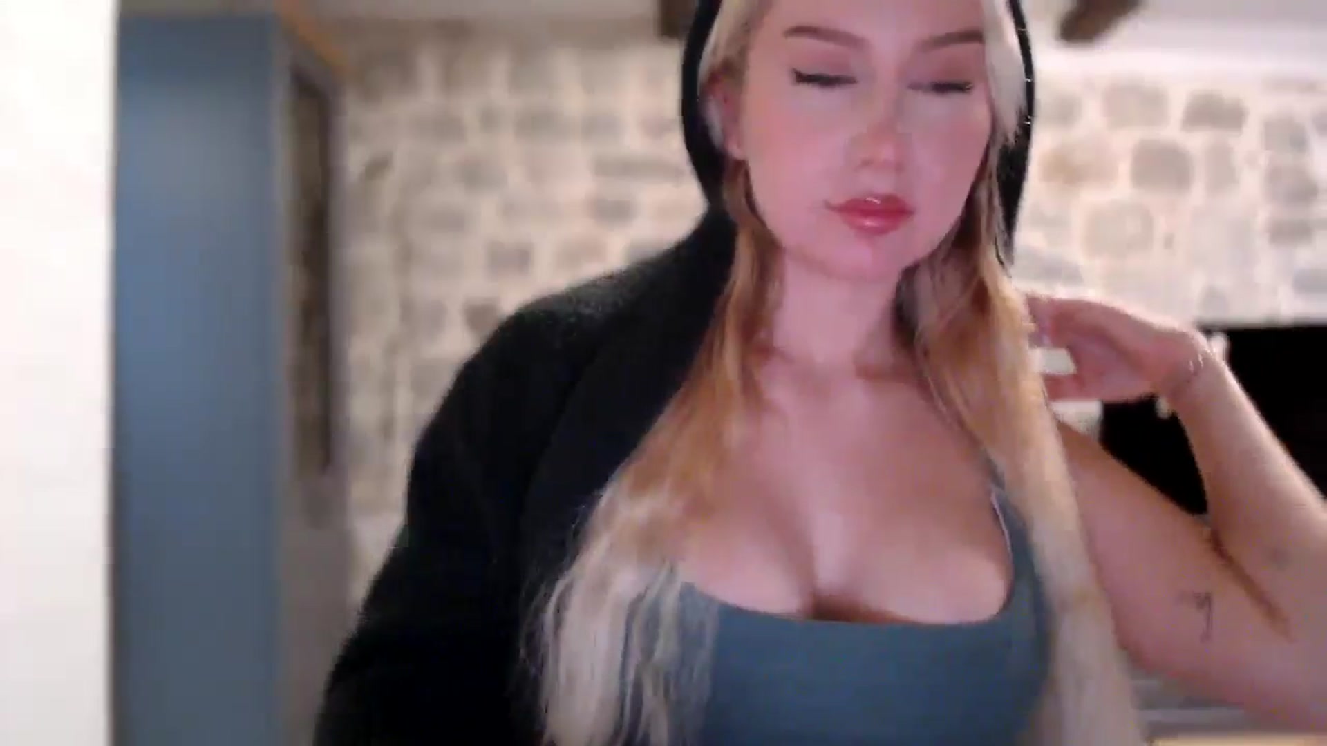 Gallery image thumbnail from British_Cutie's myfreecams stream on, 11/29/2025, 13:20 image 17 of 20