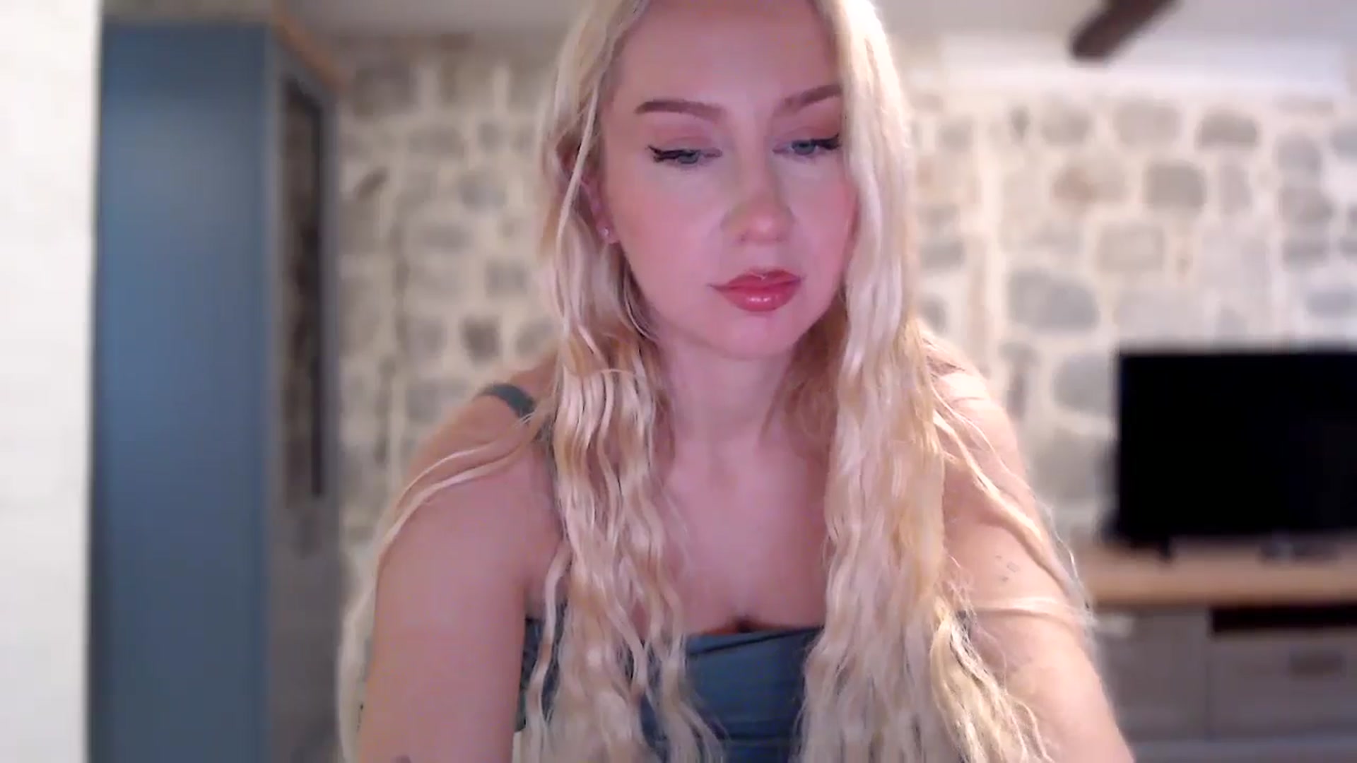 Gallery image thumbnail from British_Cutie's myfreecams stream on, 11/29/2025, 13:20 image 12 of 20
