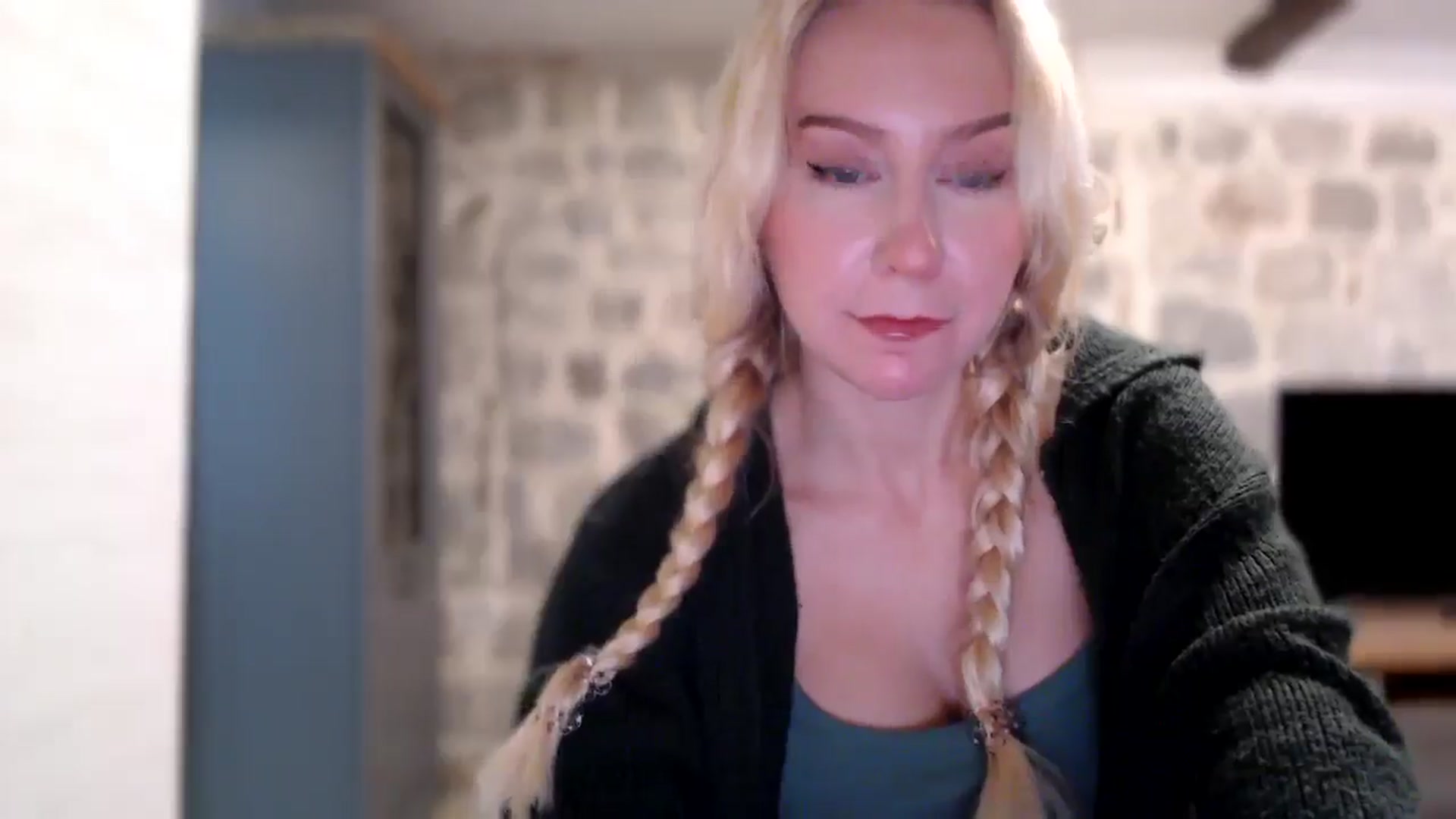 Gallery image thumbnail from British_Cutie's myfreecams stream on, 11/29/2025, 13:20 image 5 of 20