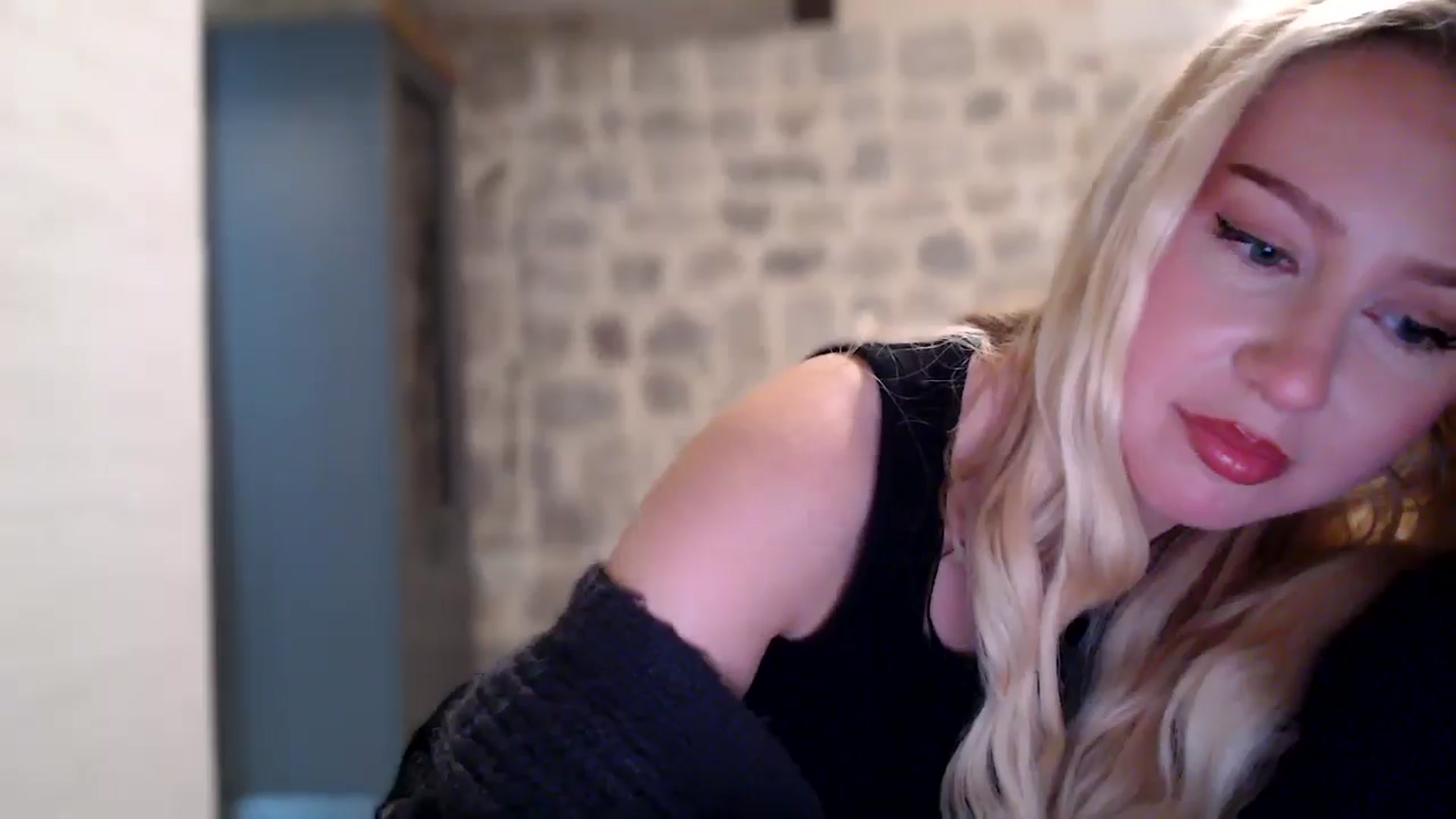 Gallery image thumbnail from British_Cutie's myfreecams stream on, 11/30/2025, 15:02 image 17 of 20