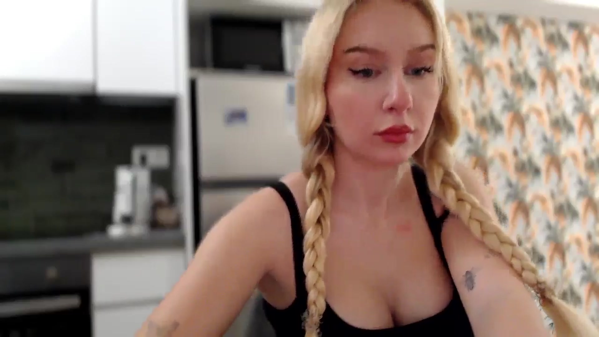 Gallery image thumbnail from British_Cutie's myfreecams stream on, 12/03/2025, 14:07 image 2 of 20